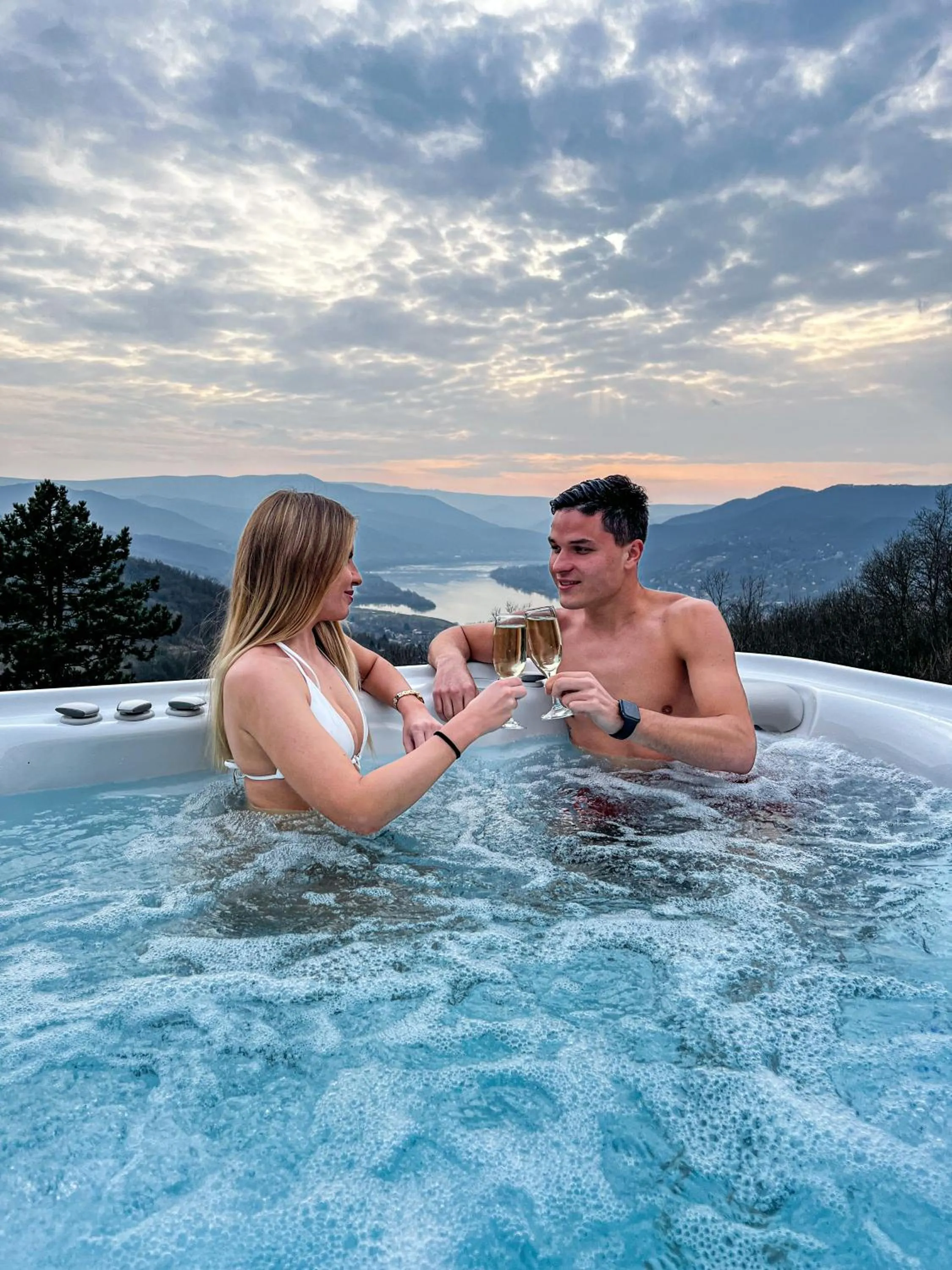 Swimming pool in Silvanus Hotel