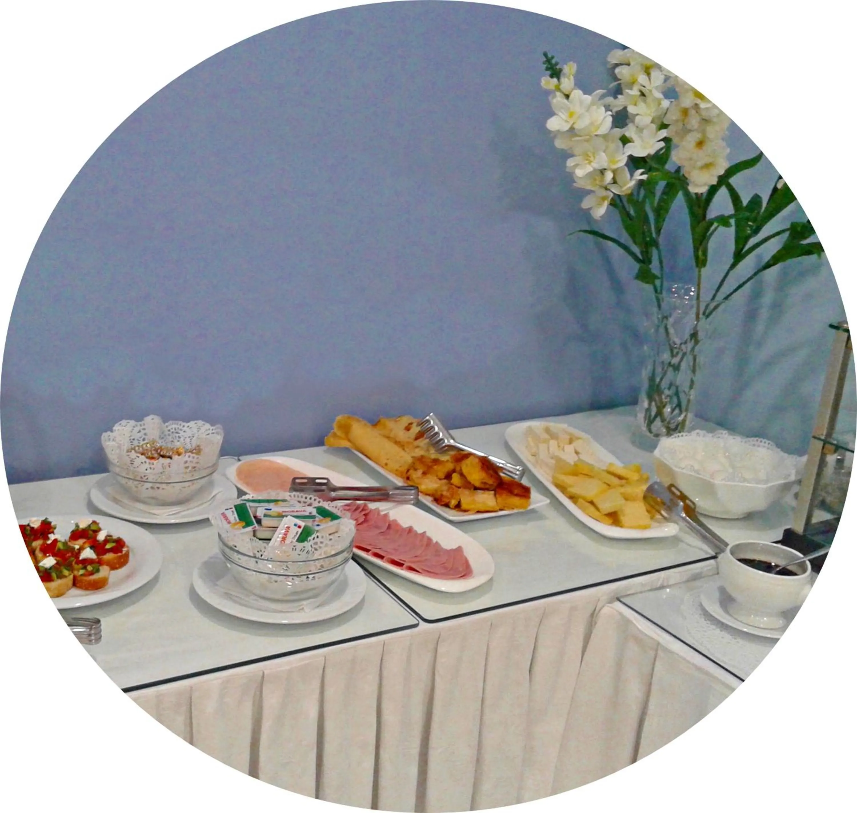 Restaurant/places to eat in Capital Tirana Hotel Bruçi