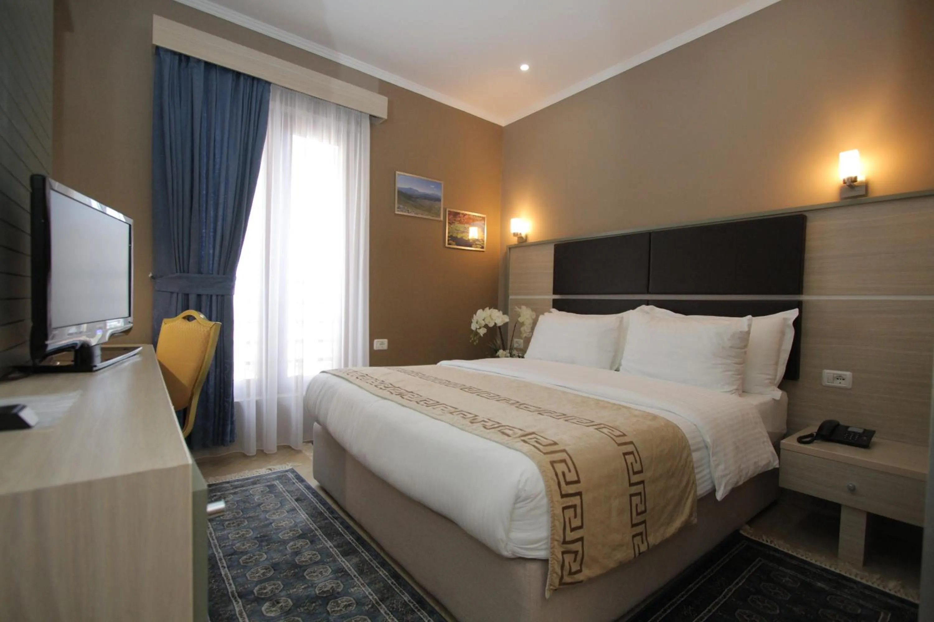 Photo of the whole room, Bed in Capital Tirana Hotel Bruçi