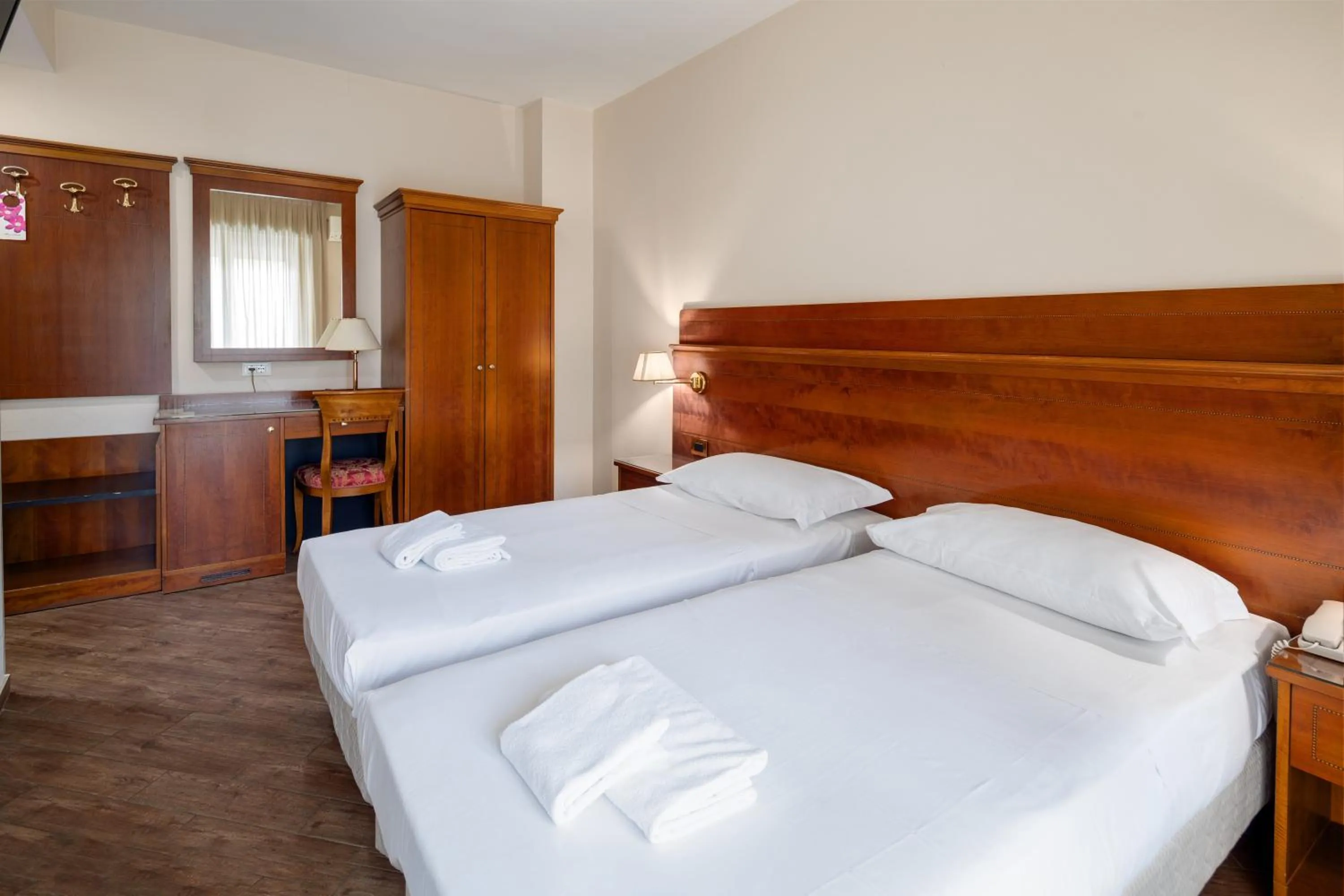 Bedroom, Bed in Hotel Excelsior Pavia