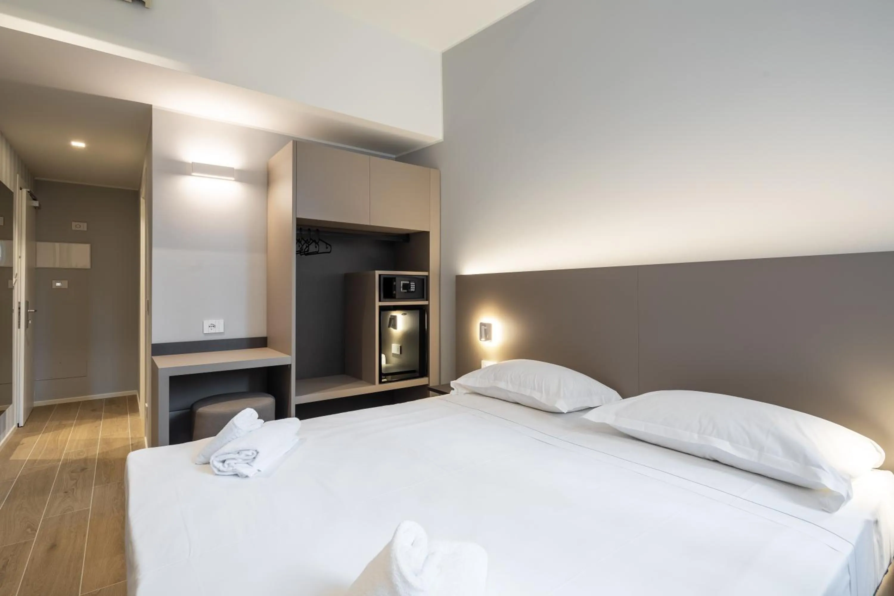 Bedroom, Bed in Hotel Excelsior Pavia