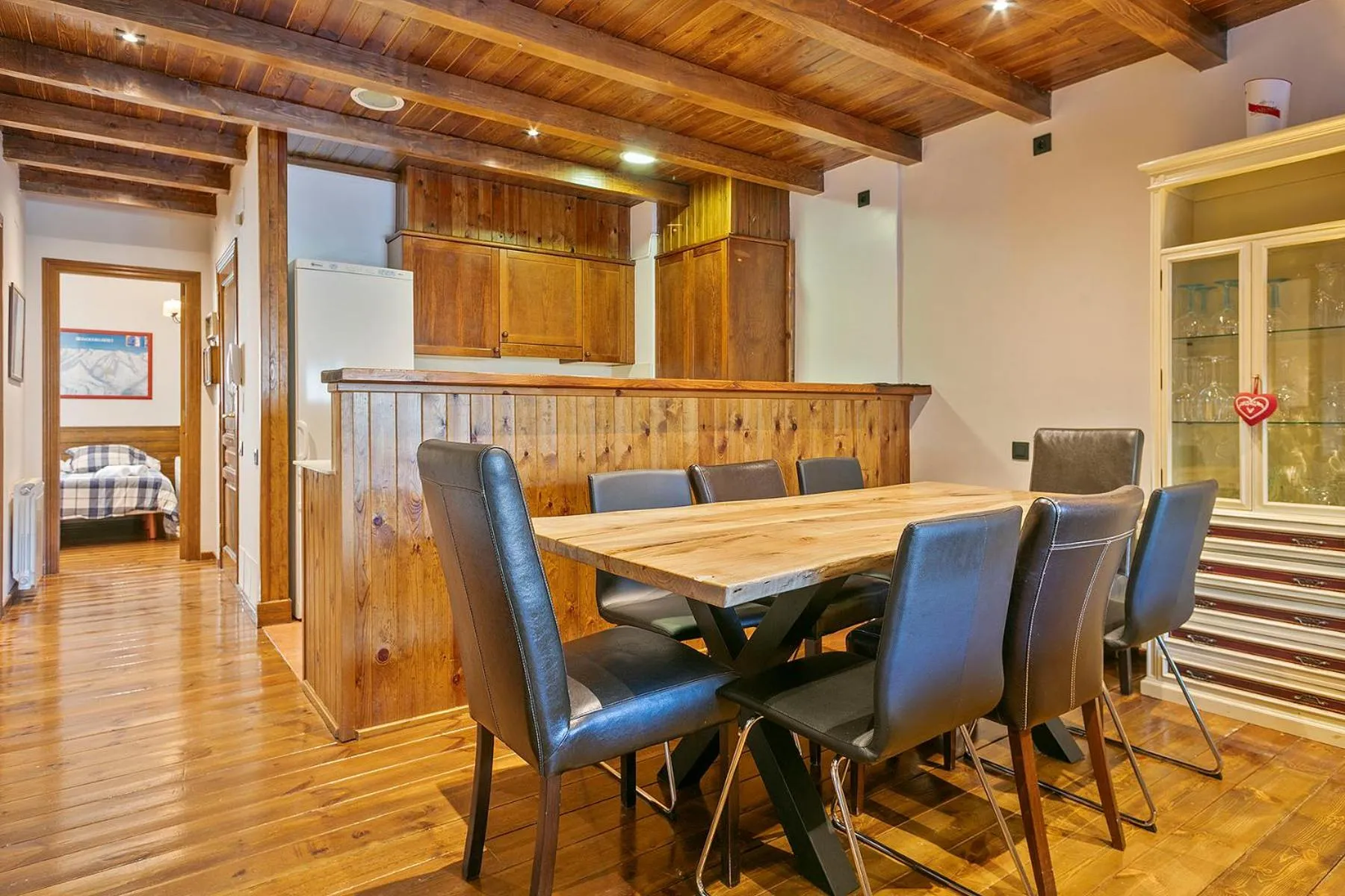 Kitchen or kitchenette in Baqueira Apartamentos Cota 1700 a pie de pistas