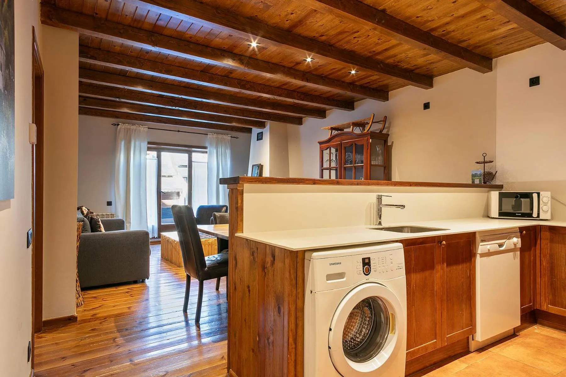 Kitchen or kitchenette in Baqueira Apartamentos Cota 1700 a pie de pistas