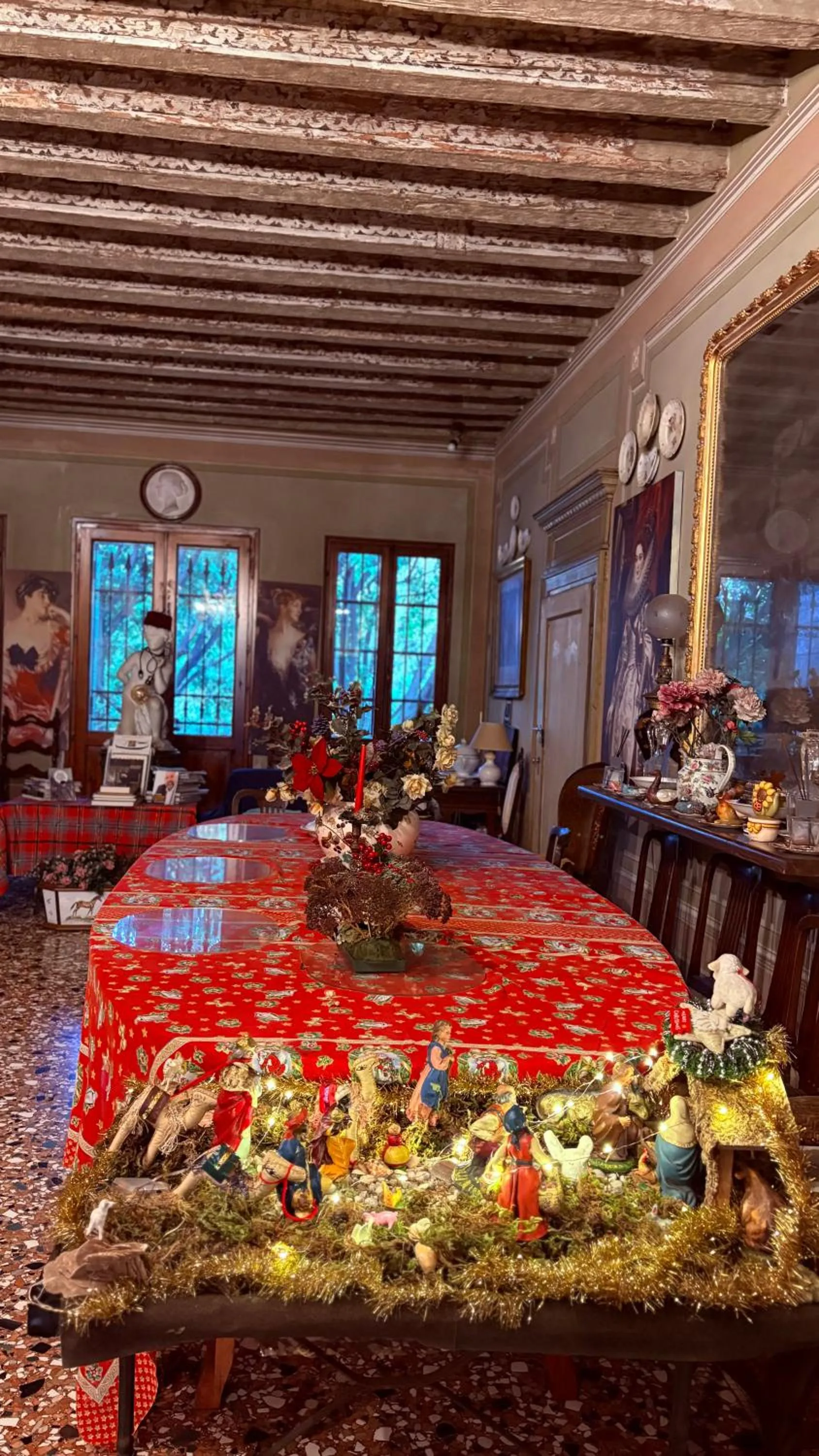 Communal lounge/ TV room in B&B Villa Gradenigo