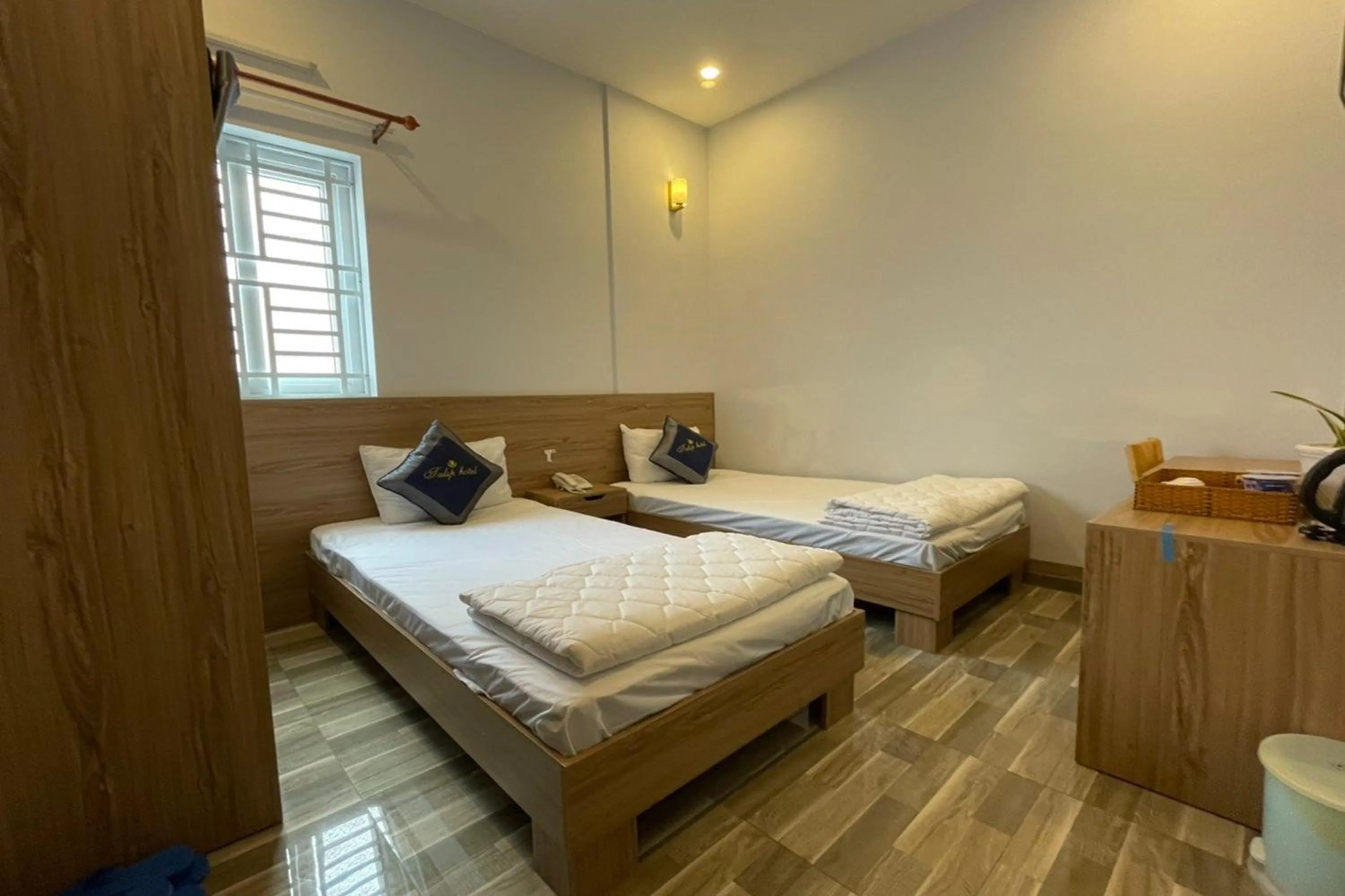 Bedroom, Bed in Tulip Hotel