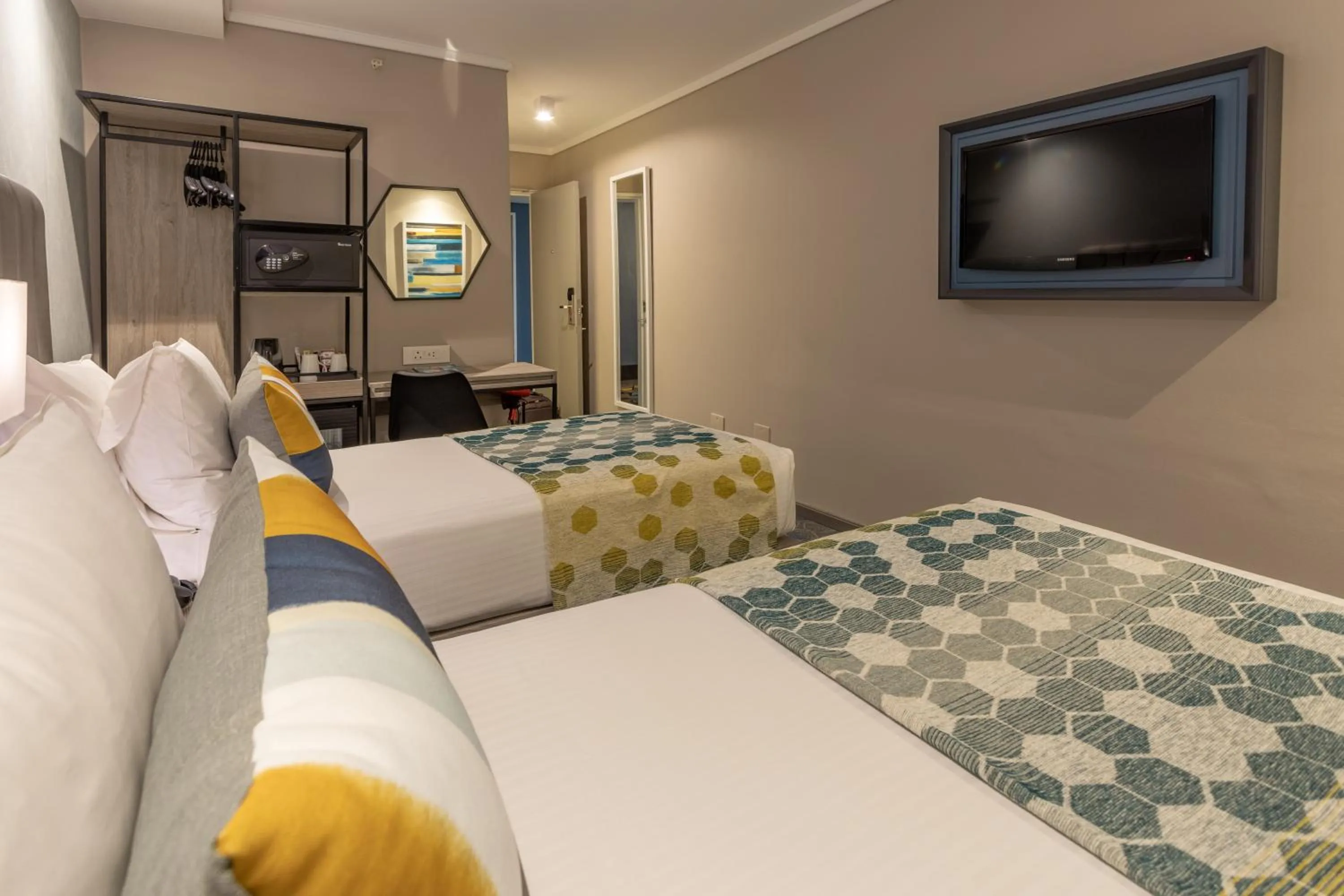 Photo of the whole room, Bed in StayEasy Mbombela