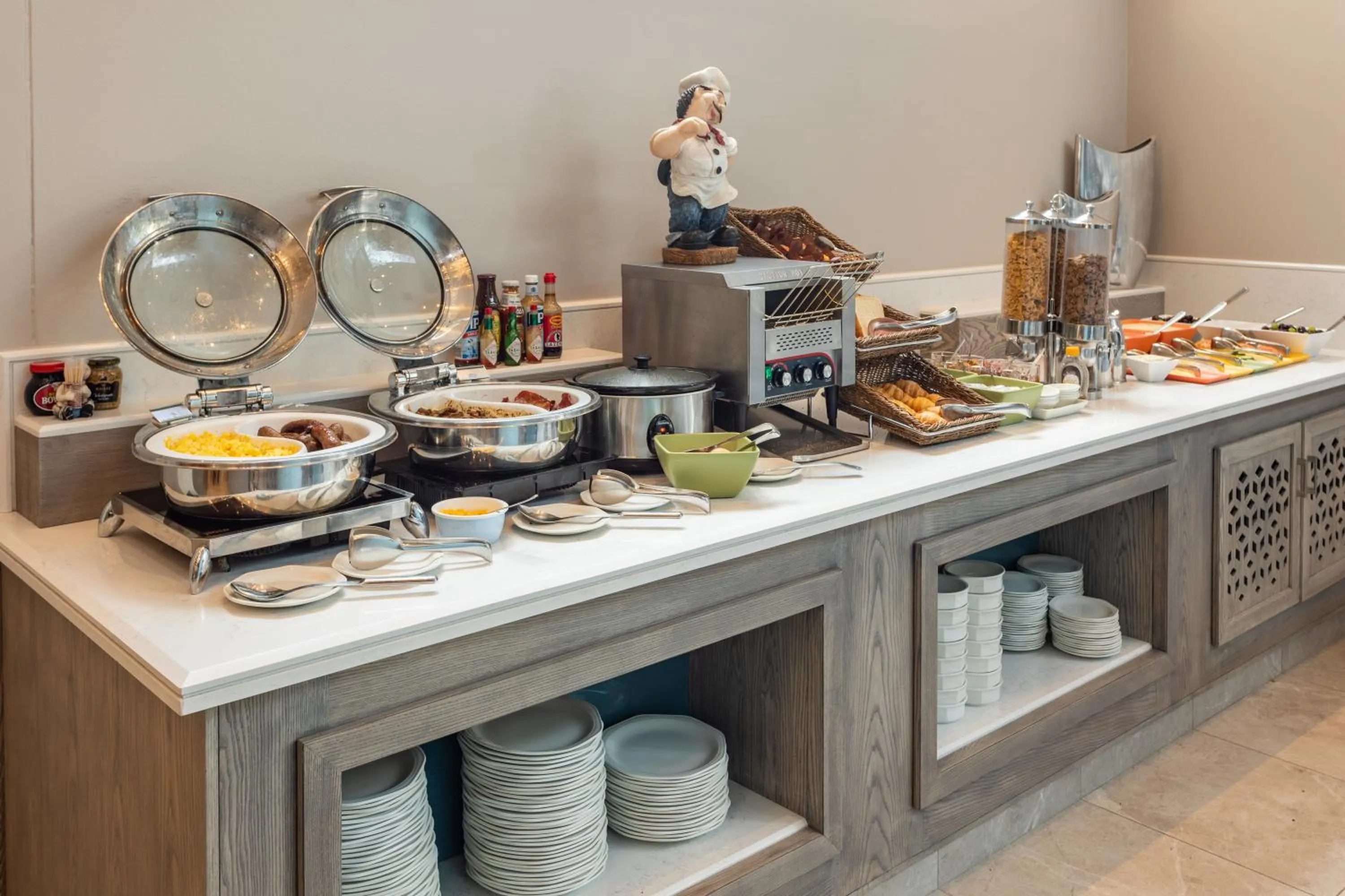 Breakfast in StayEasy Mbombela