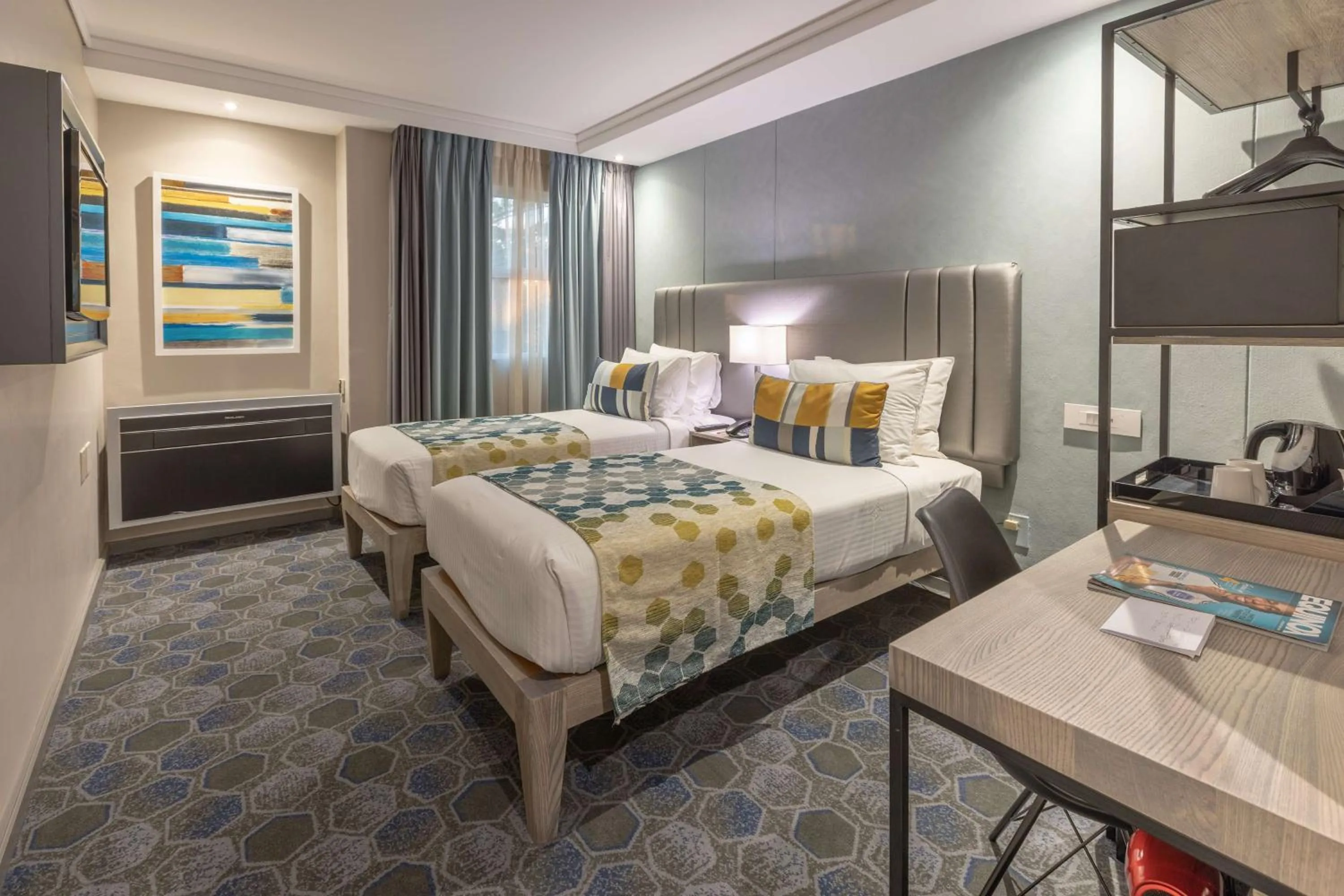 Photo of the whole room, Bed in StayEasy Mbombela