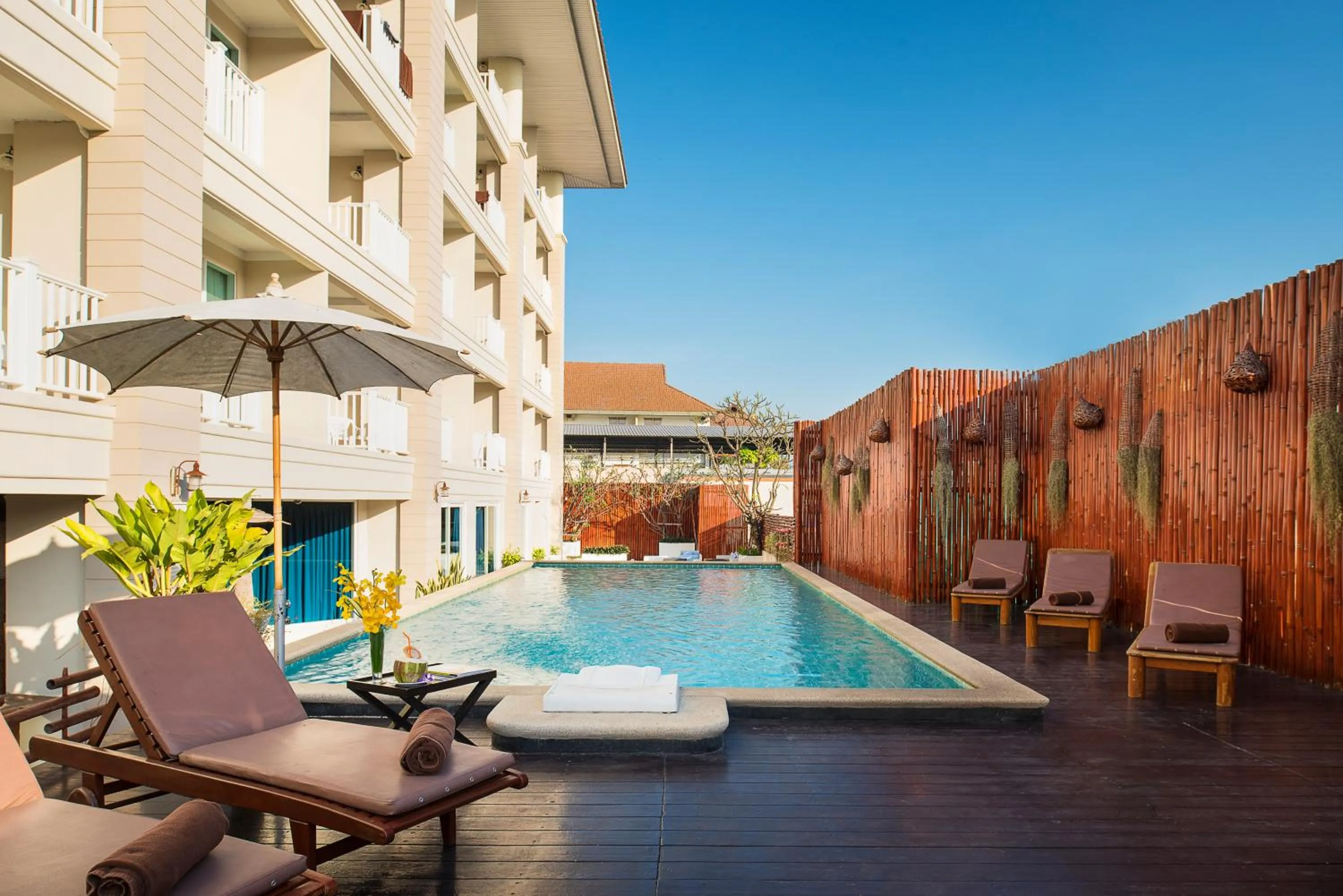 Swimming Pool in 51 Fashion Hotel