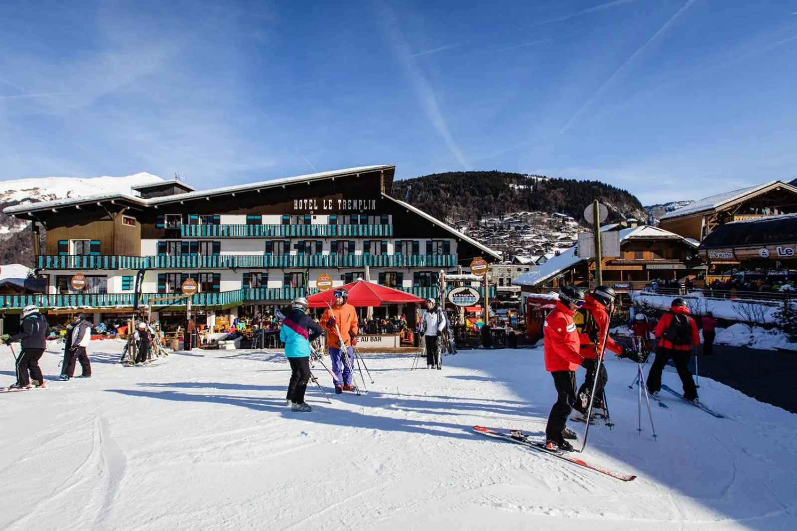 Property building, Winter in Hotel Le Tremplin