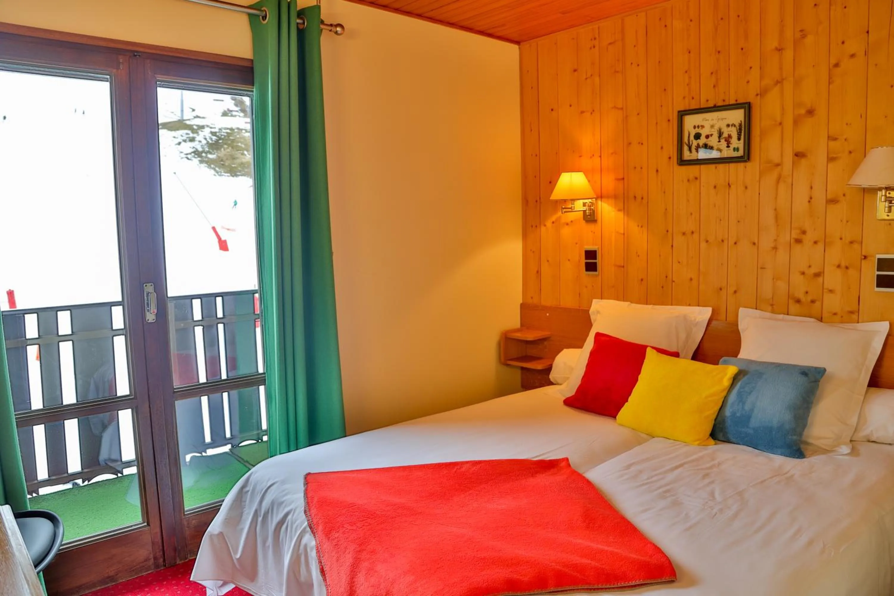 Bedroom in Hotel Le Tremplin