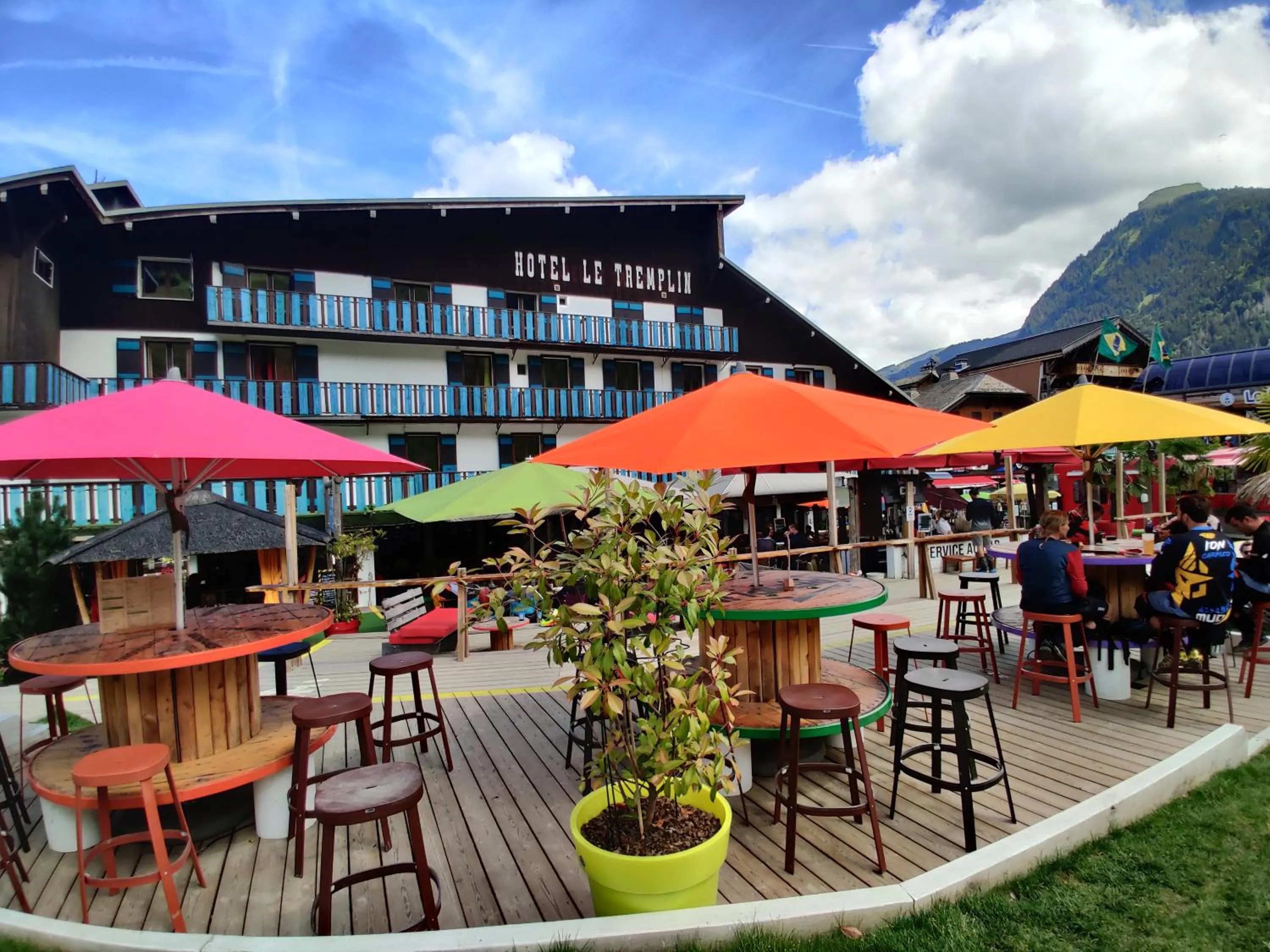 Patio, Restaurant/Places to Eat in Hotel Le Tremplin