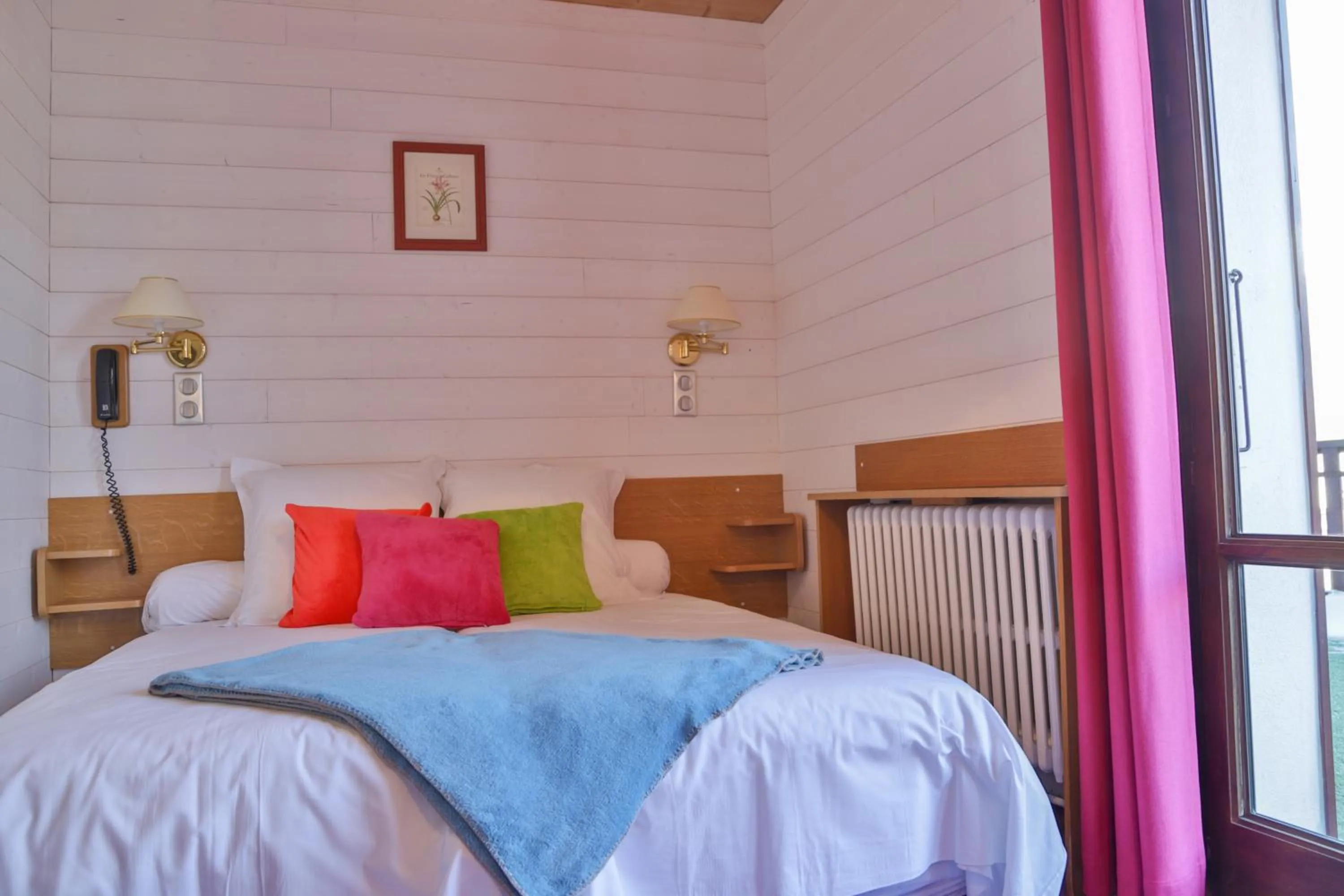 Bedroom in Hotel Le Tremplin