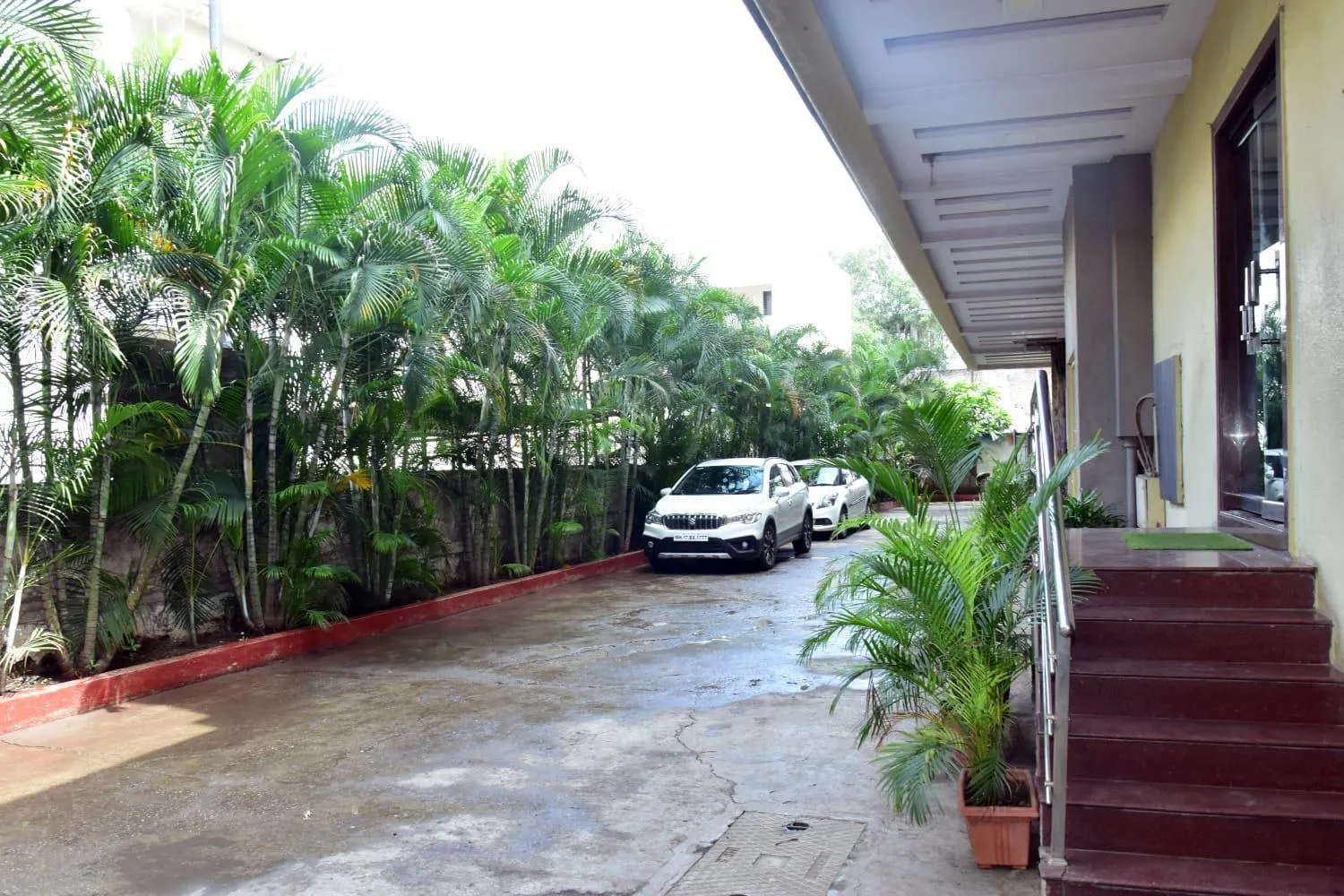 Parking in Hotel Saideep Villas, Shirdi