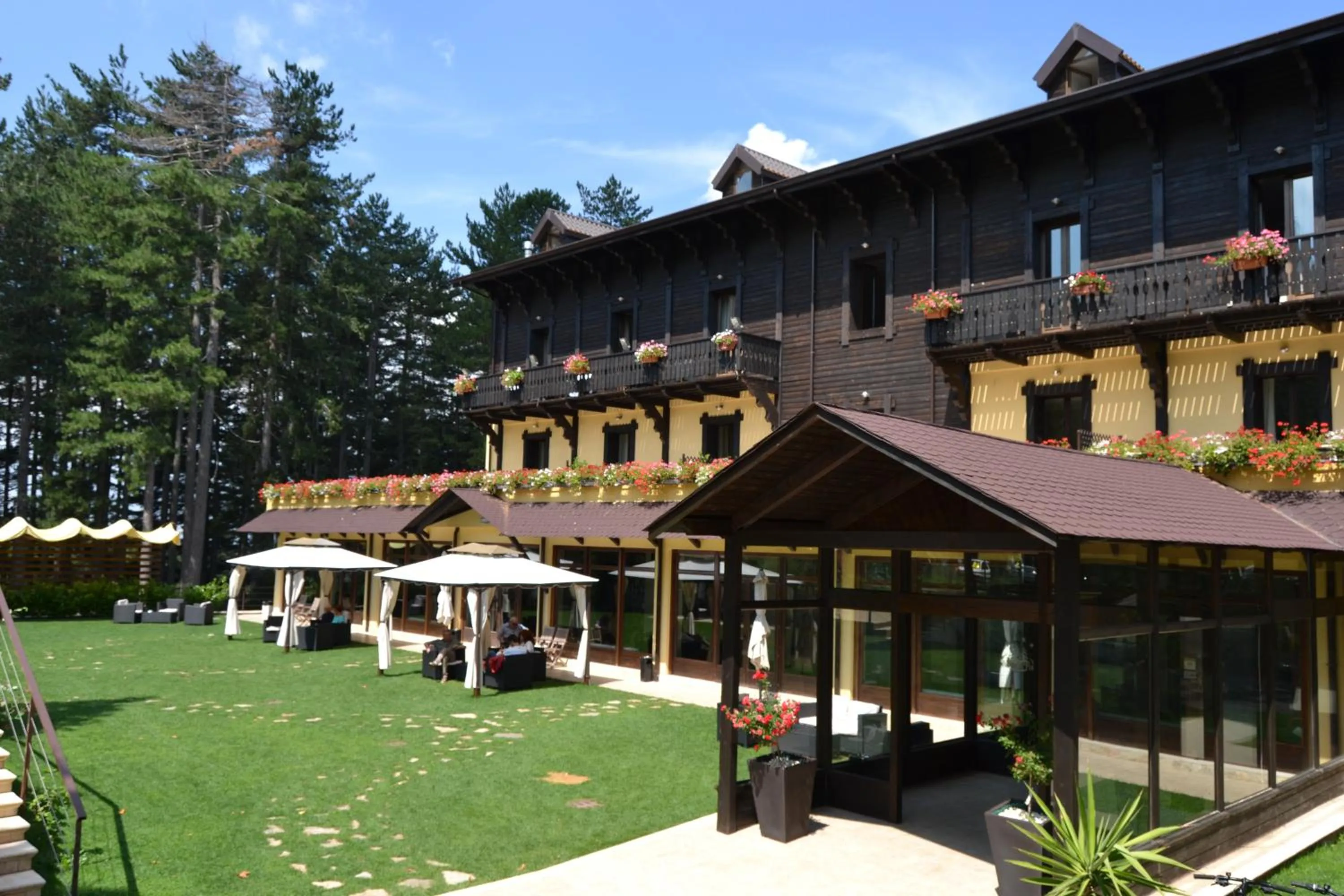 Property building in Parco dei Pini - Sila Wellness Hotel