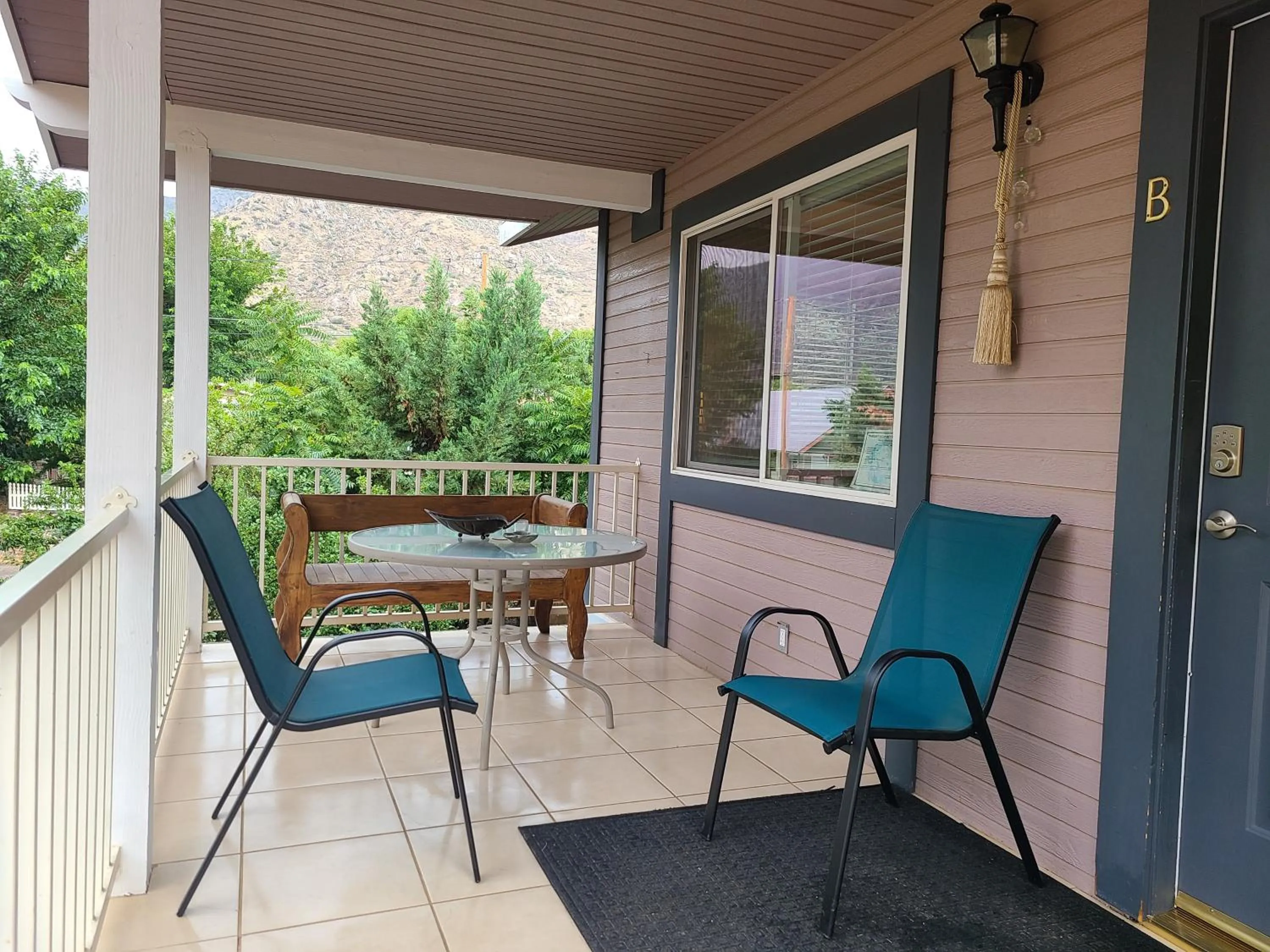 Sacred Mtn River Suites