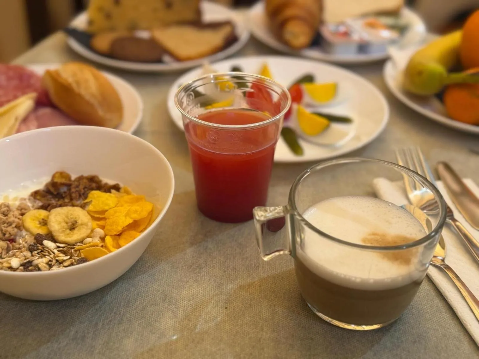 Breakfast in San Tommaso