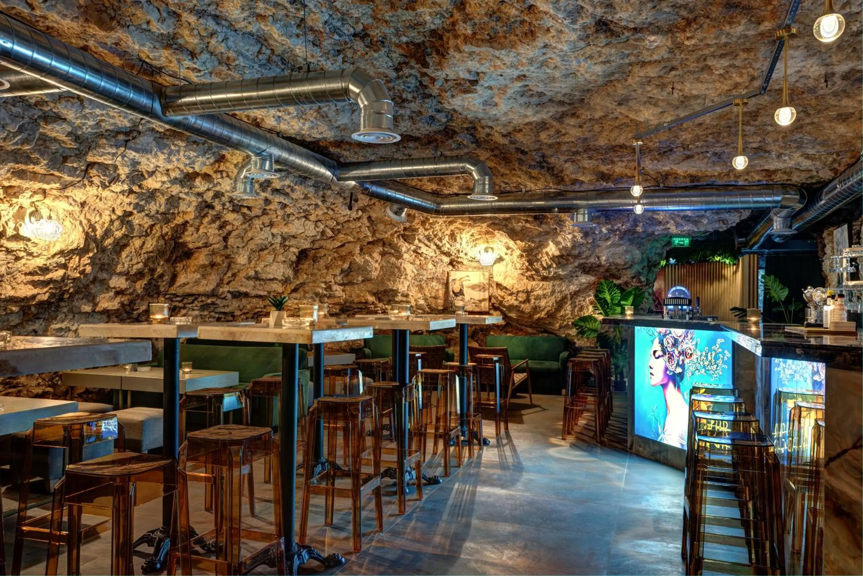 Nightclub / DJ in Park Hotel Kaylaka