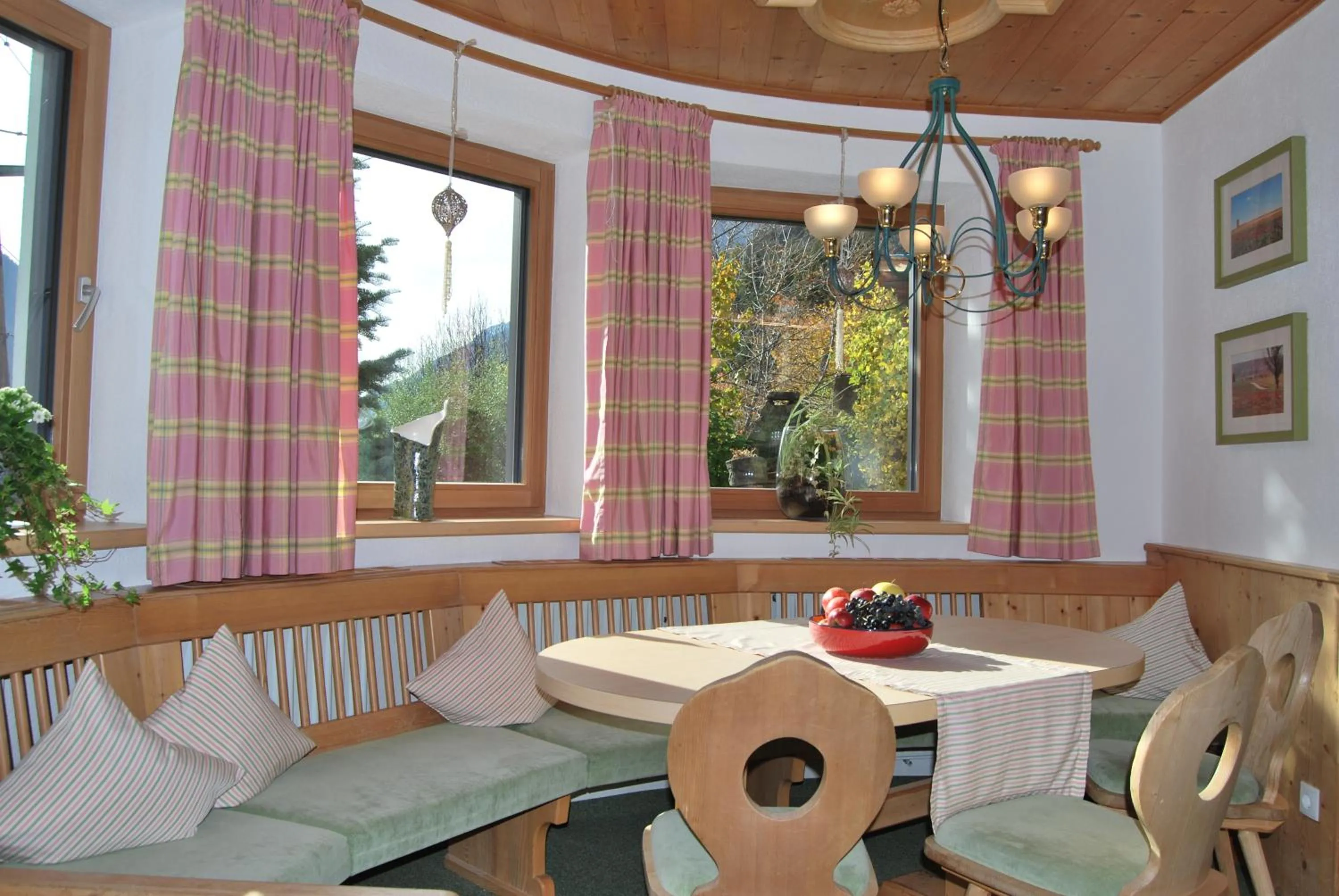 Dining area in Apart Stotter