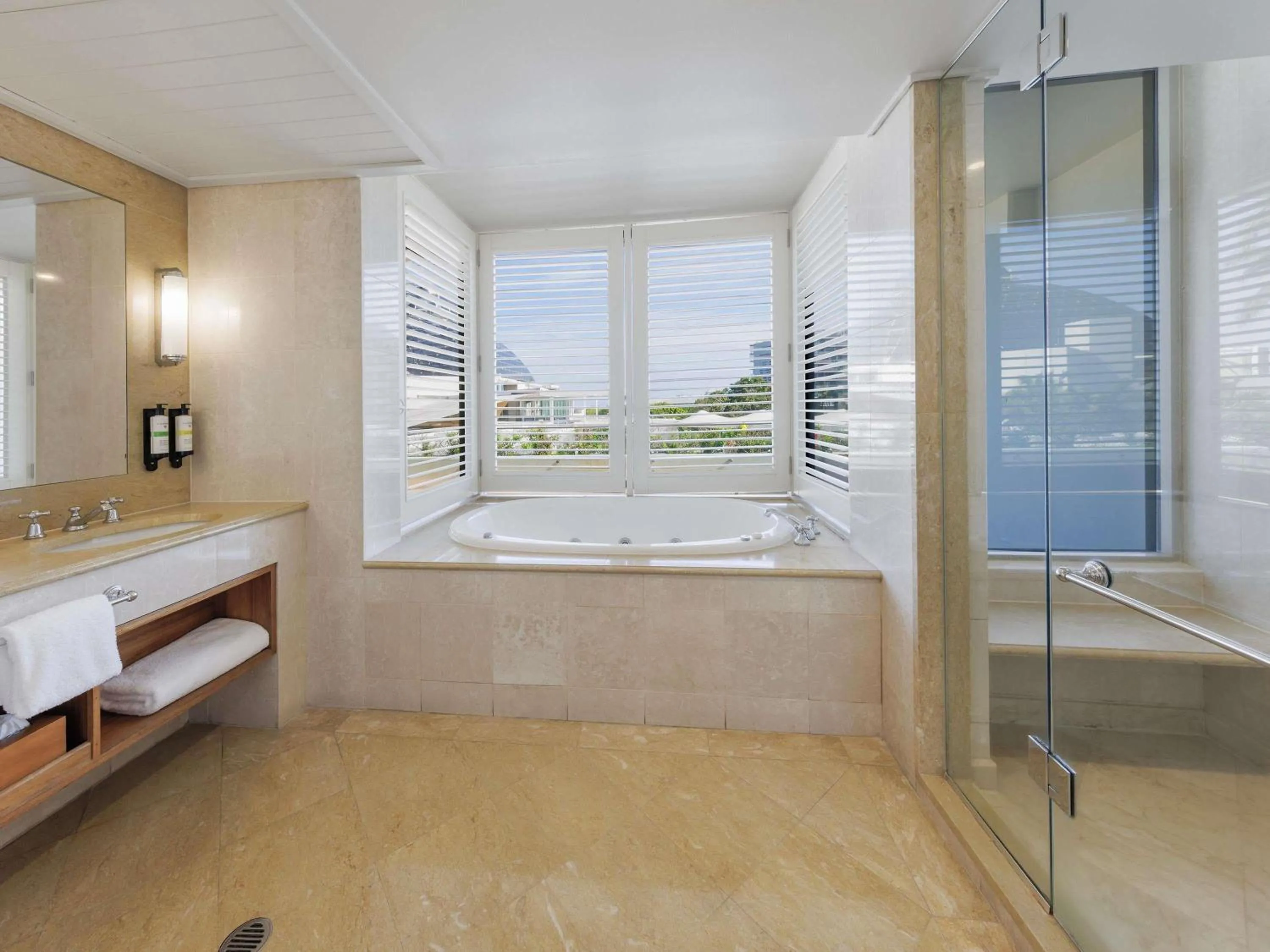 Bedroom in Pullman Reef Hotel Casino