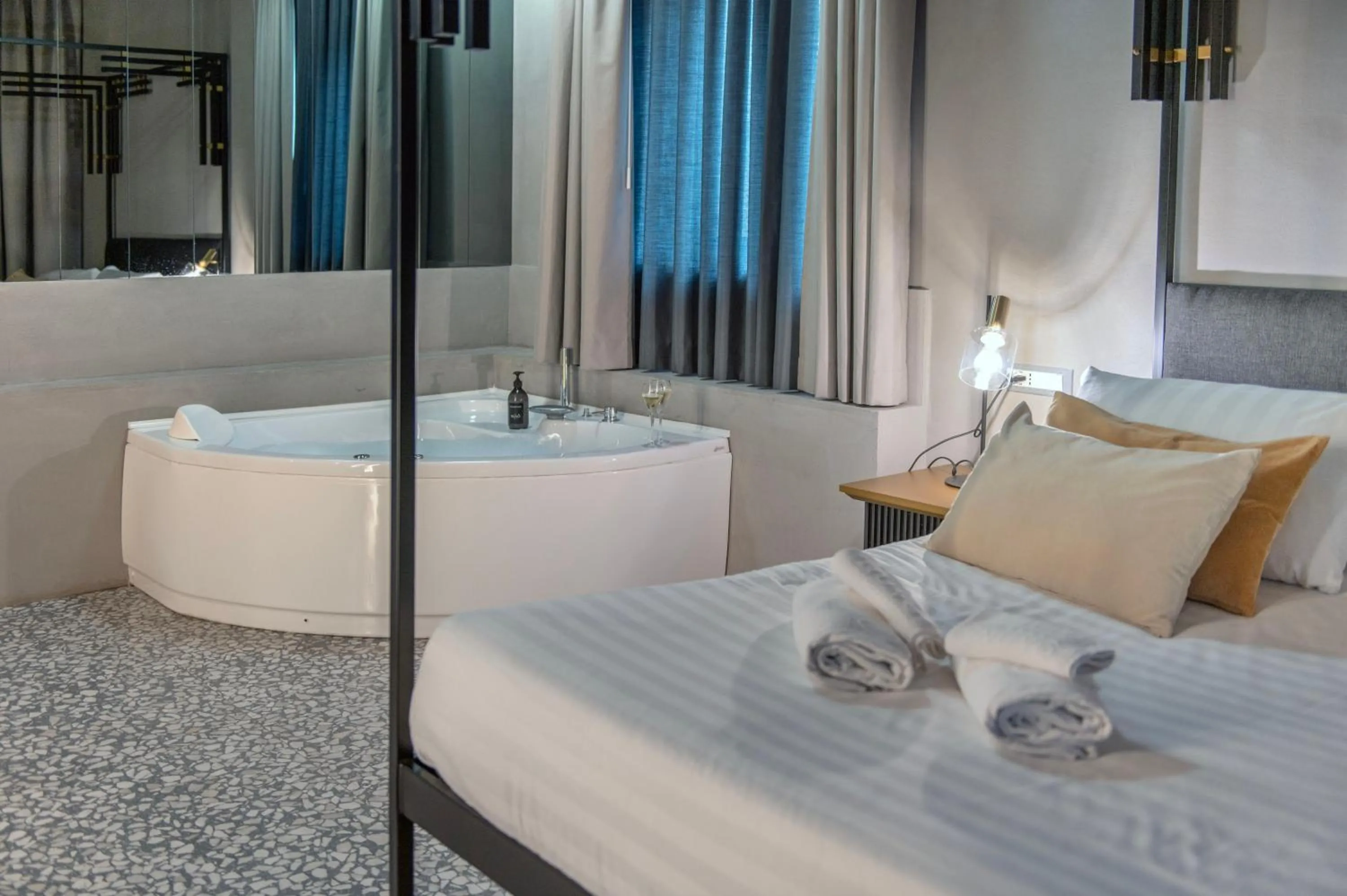 Bedroom, Bed in Hotel Nuvò