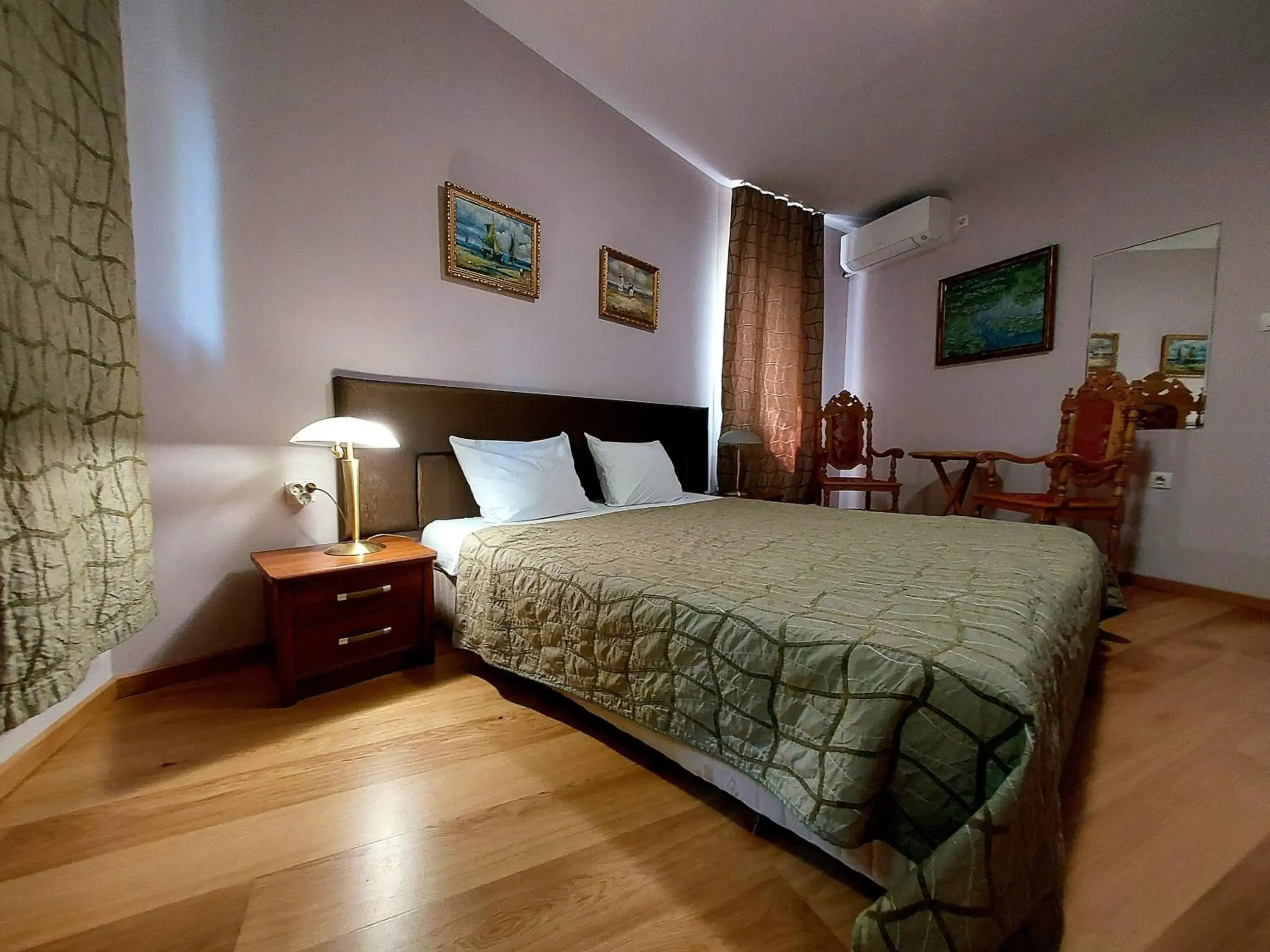 Standard Double or Twin Room - single occupancy in Family Art Hotel Gallery Standard Double or Twin Room - single occupancy in Family Art Hotel Gallery