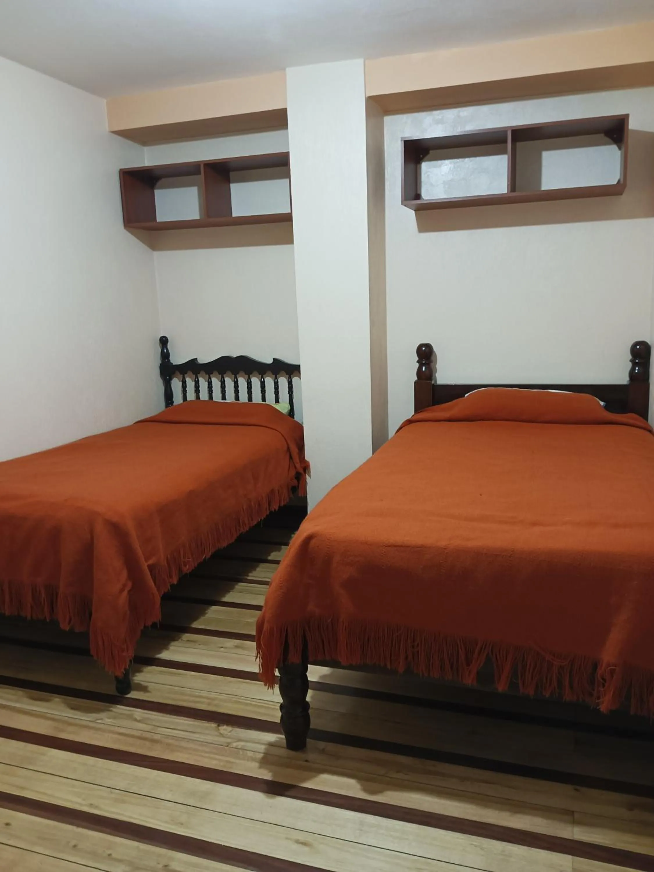 Twin Room - single occupancy in Hostal Puertas Del Sol