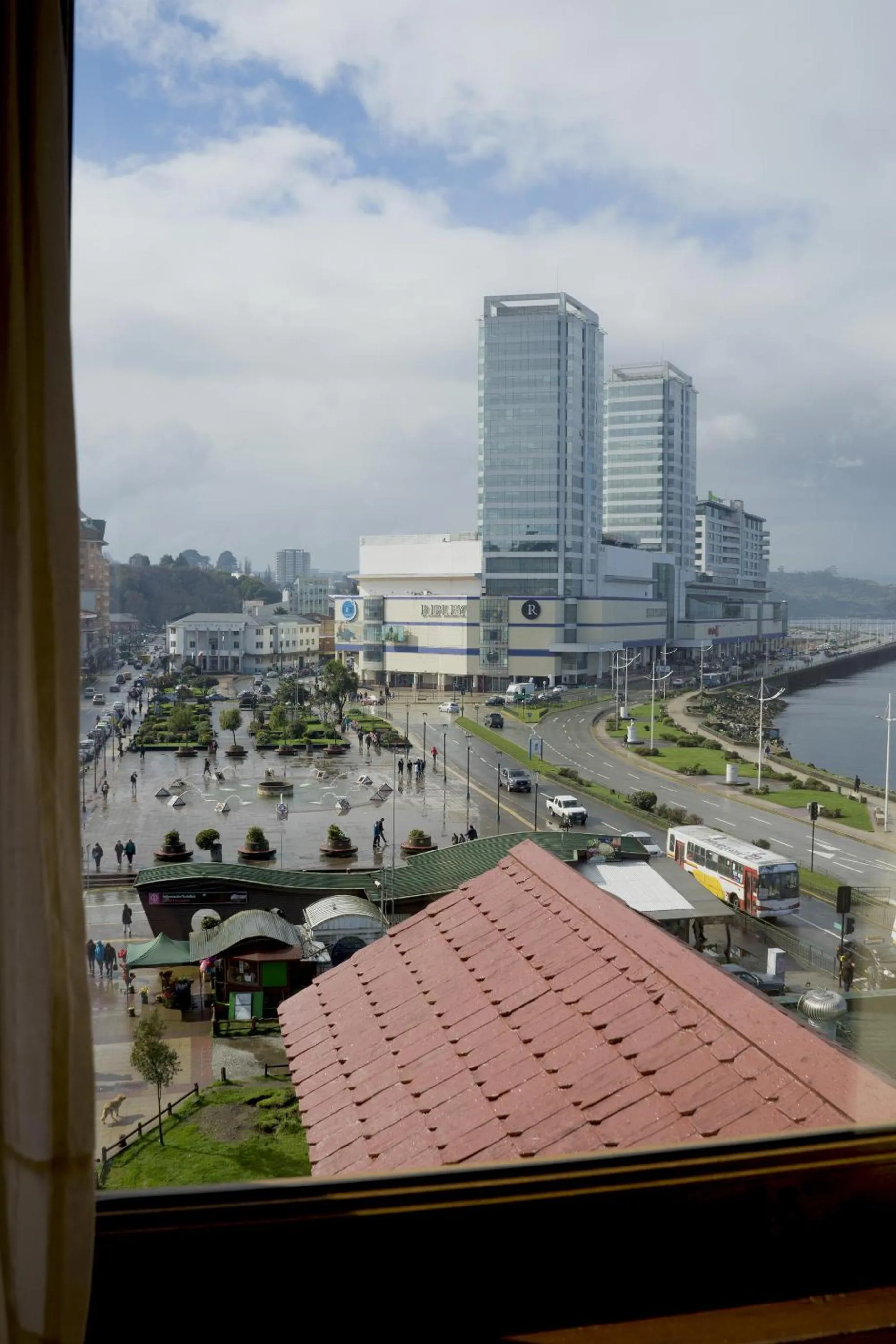 City view in Gran Hotel Vicente Costanera