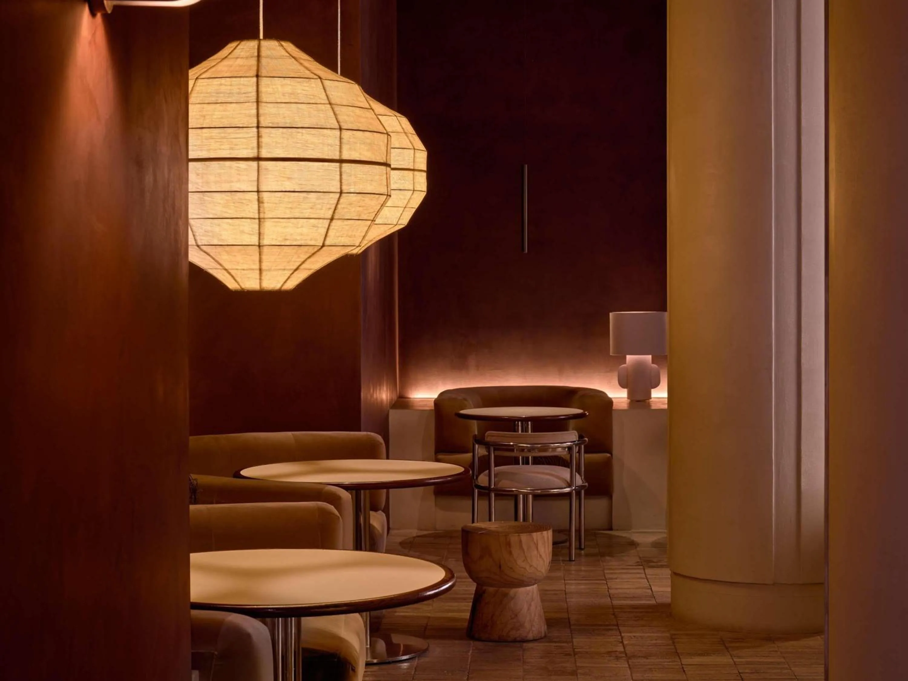 Lounge or bar in Sofitel Sydney Wentworth