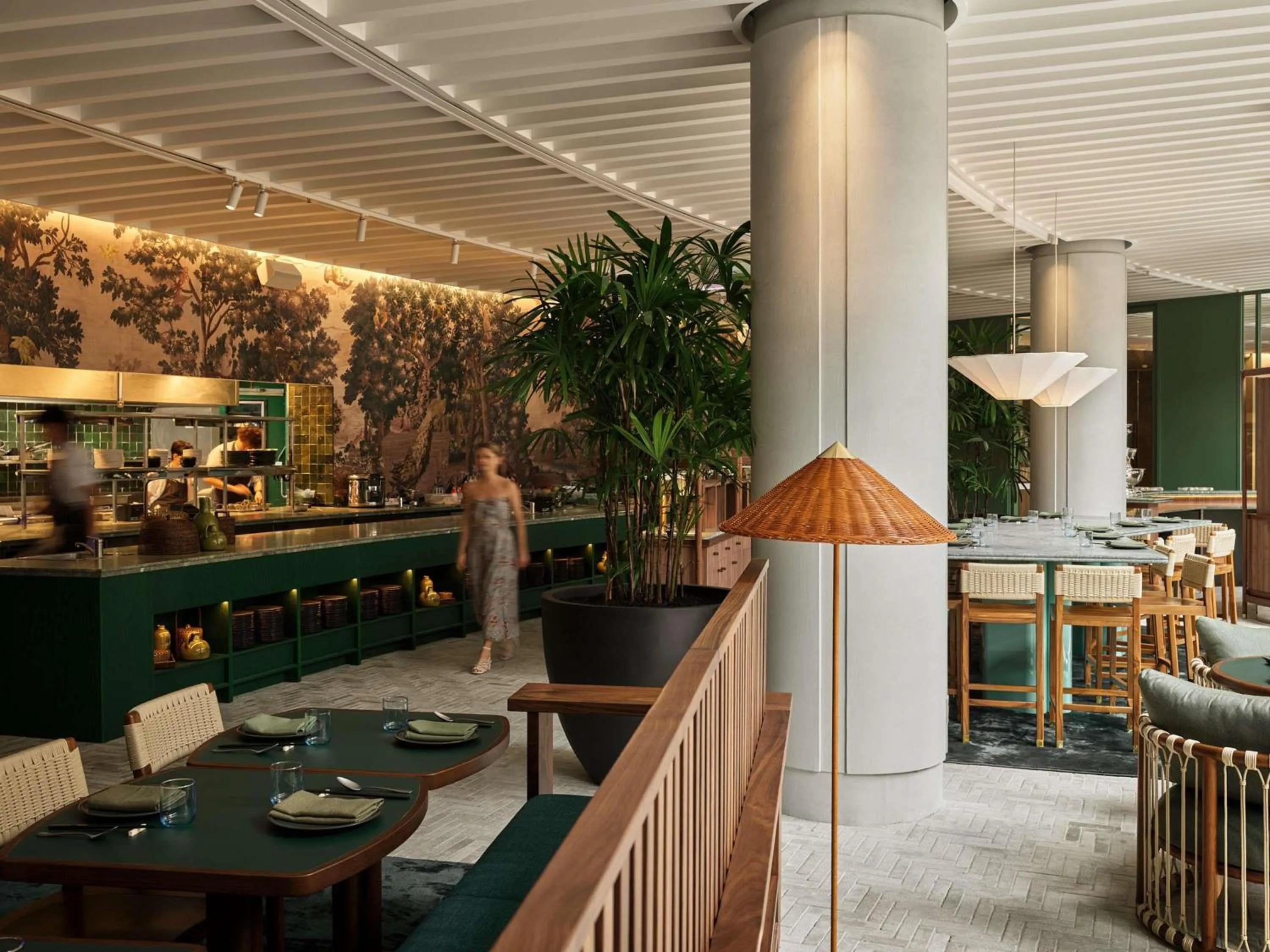 Restaurant/places to eat in Sofitel Sydney Wentworth