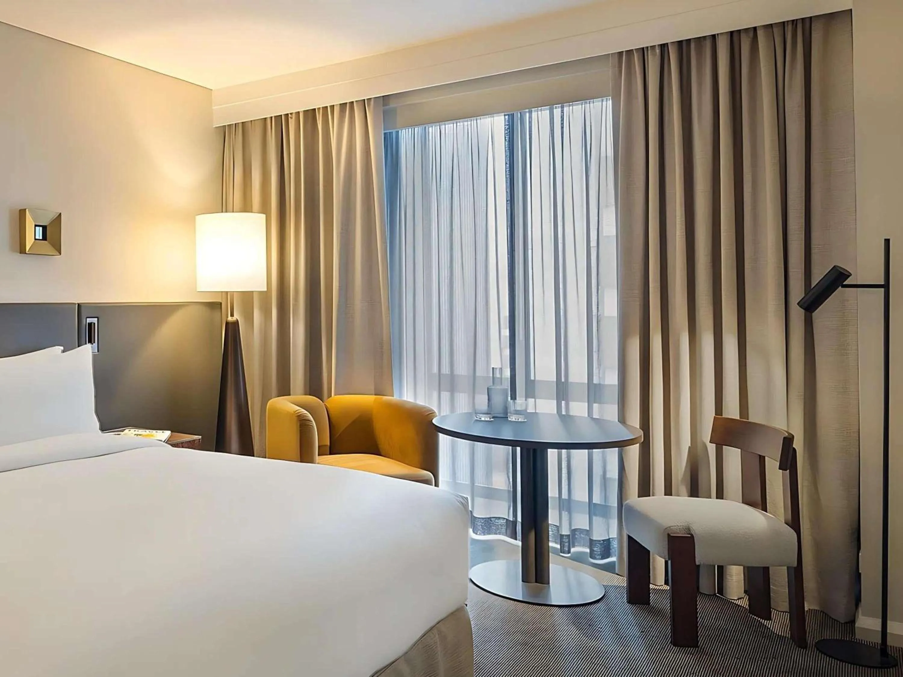 Bedroom, Bed in Sofitel Sydney Wentworth