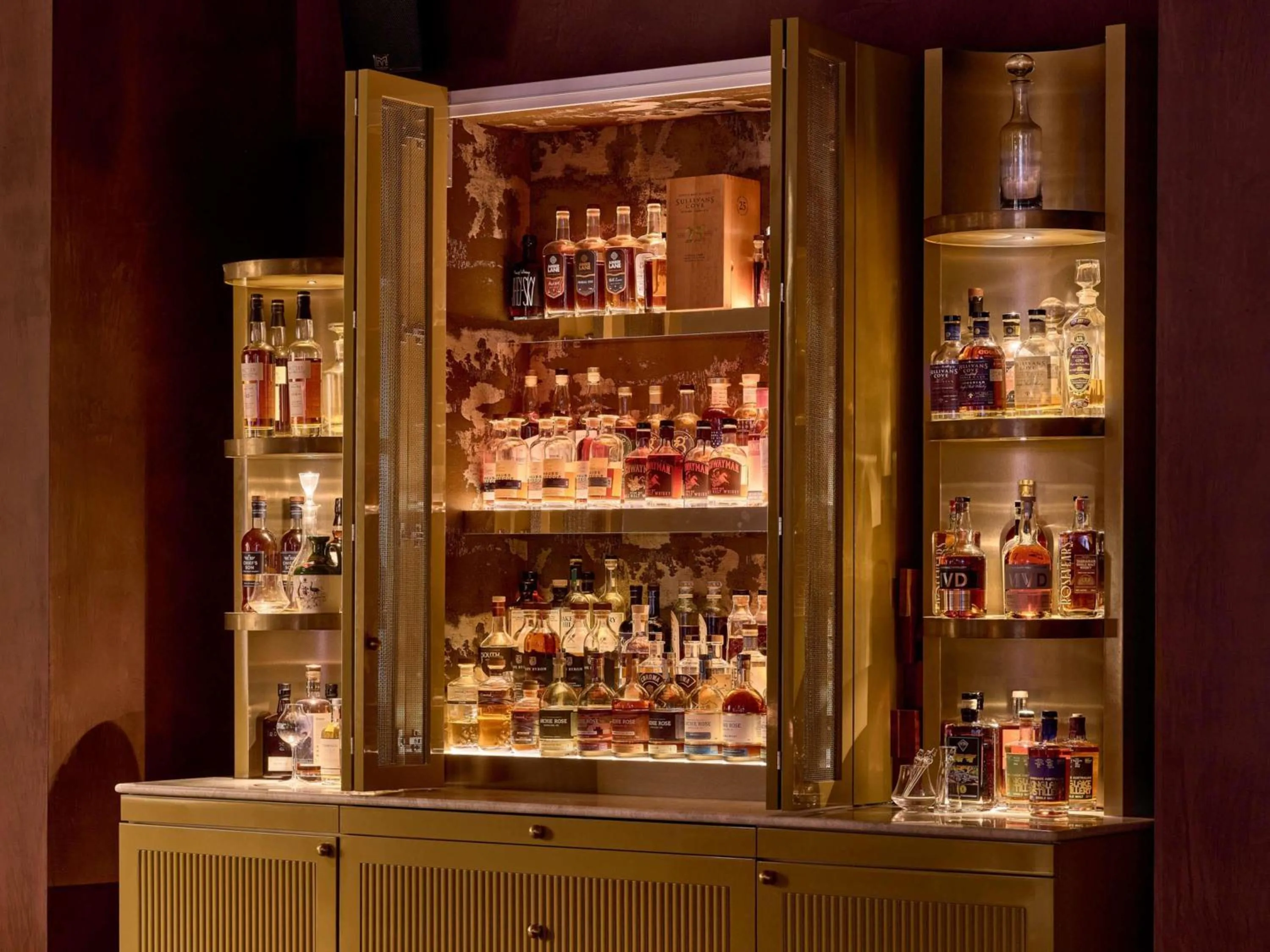 Lounge or bar in Sofitel Sydney Wentworth