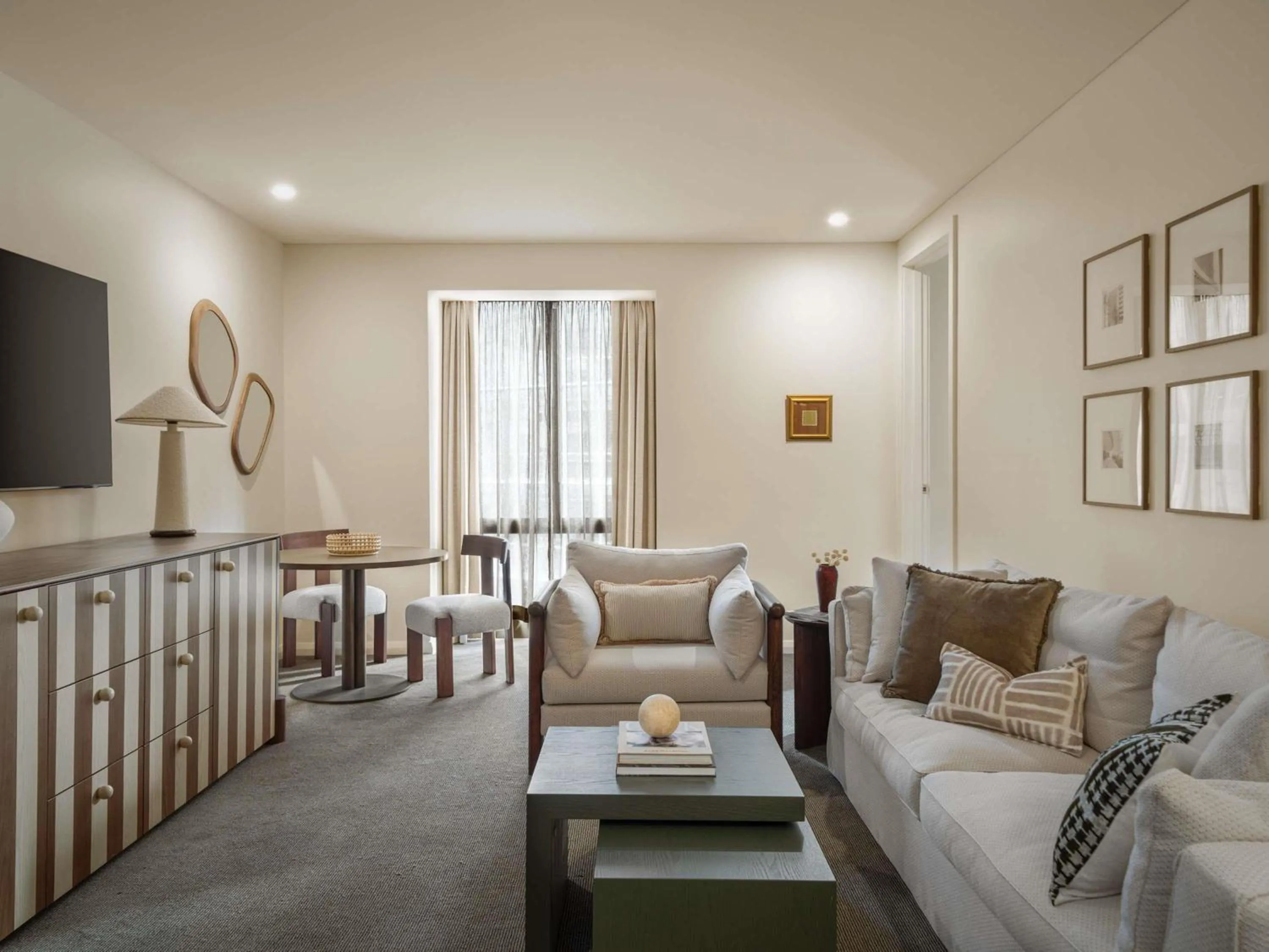 Bedroom in Sofitel Sydney Wentworth