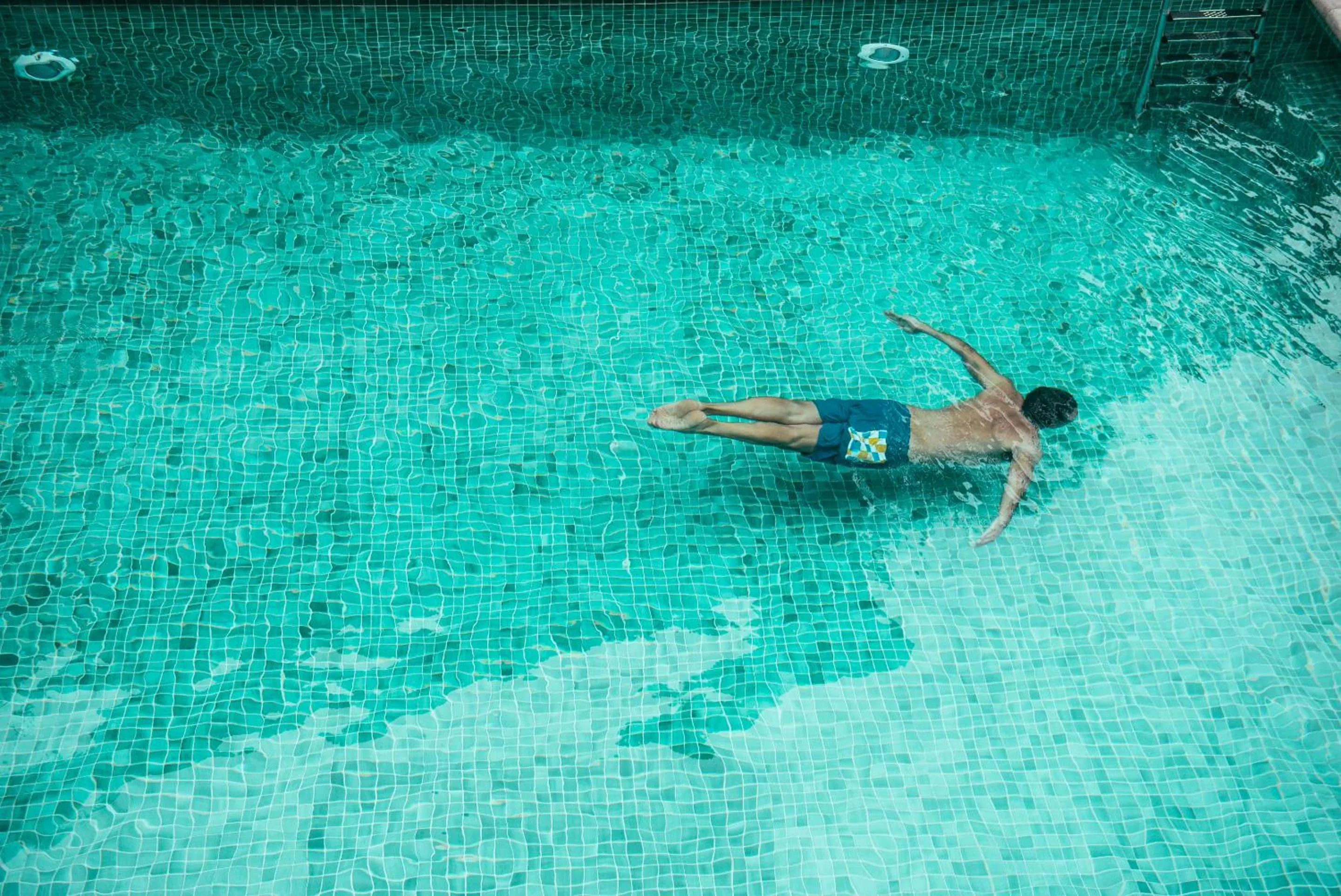 Swimming pool in Hotel San Roque