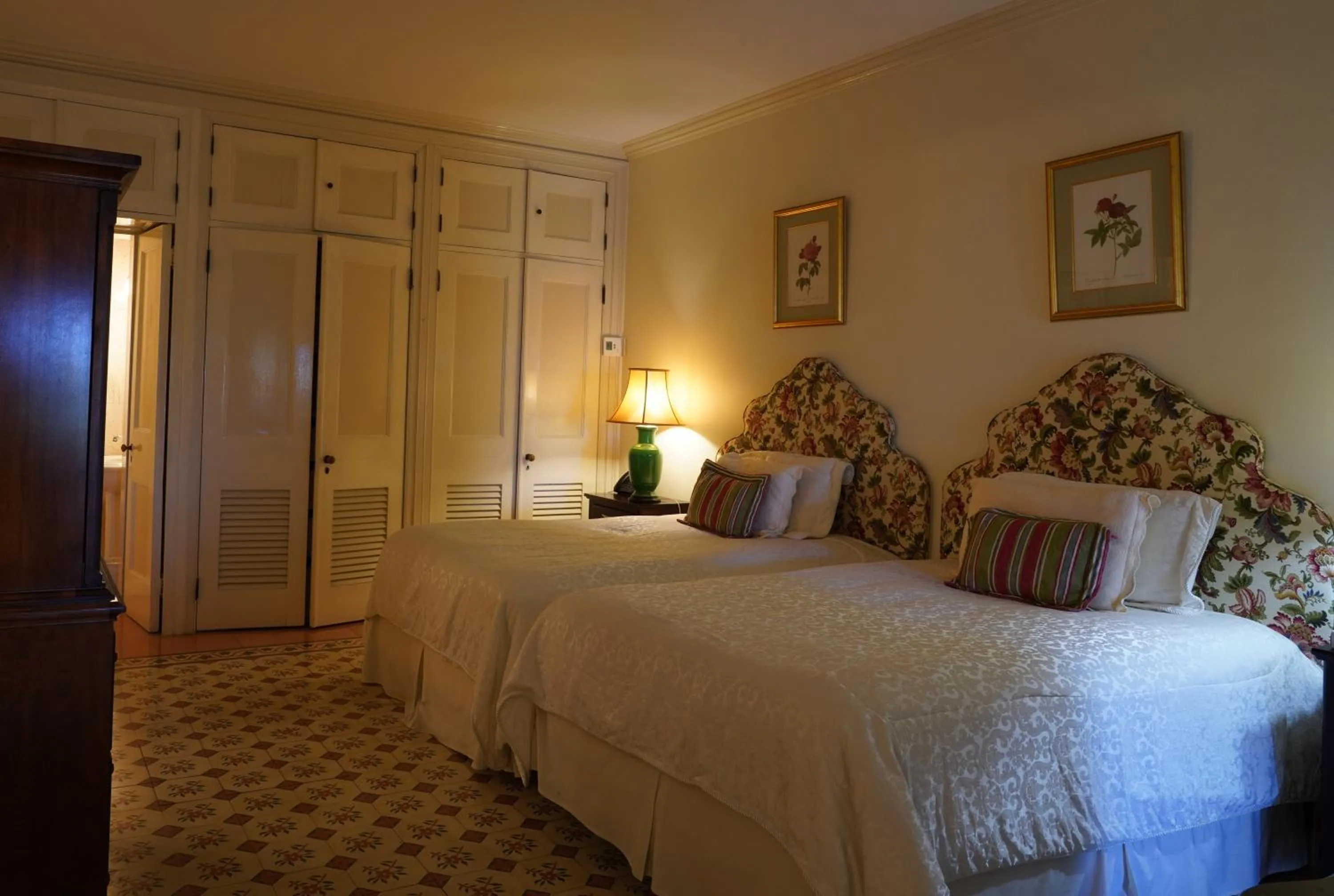 Bed in Graycliff Hotel