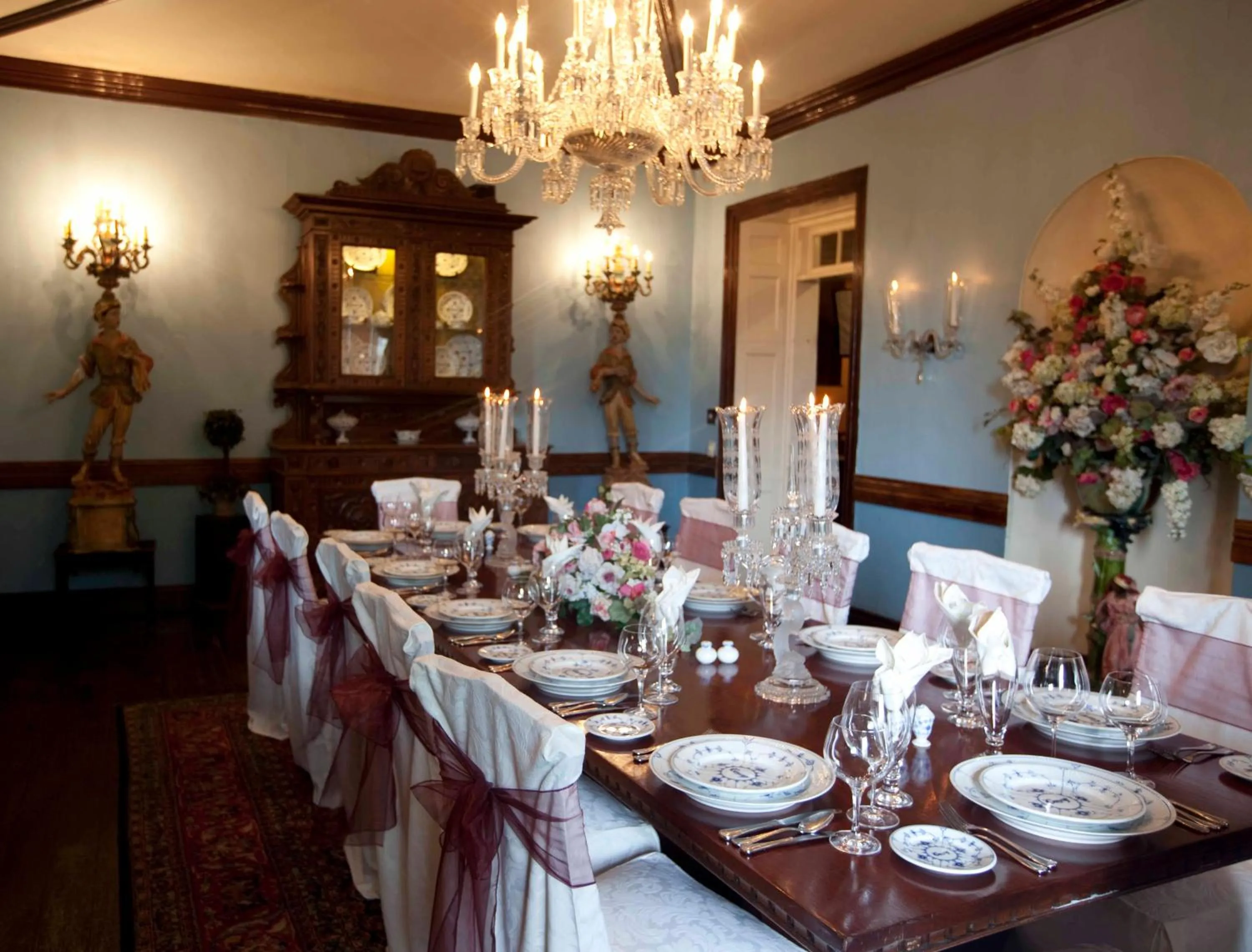 Restaurant/places to eat in Graycliff Hotel