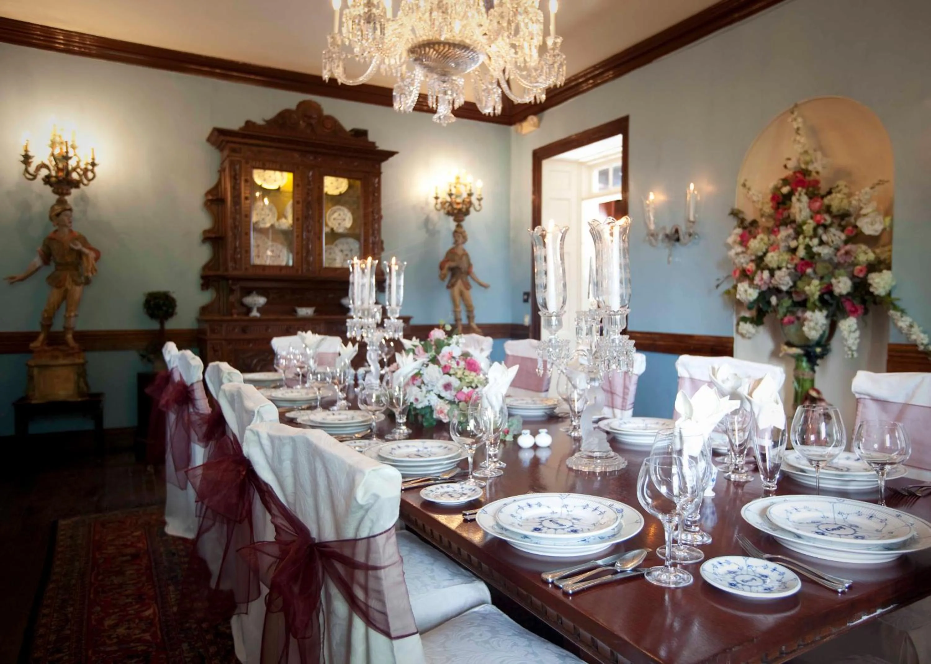 Restaurant/places to eat in Graycliff Hotel