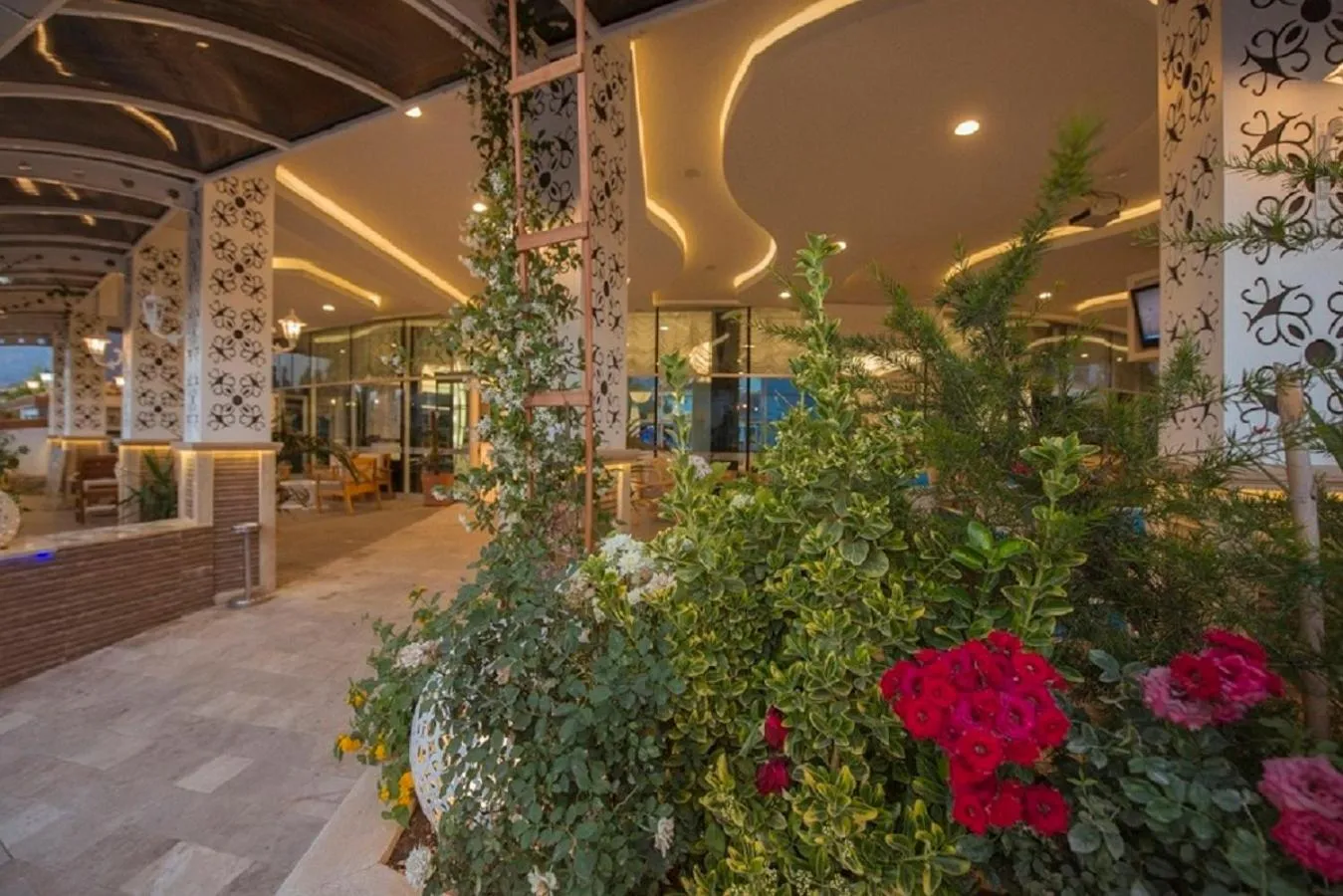 Lounge or bar in Ocean Blue High Class Hotel & SPA