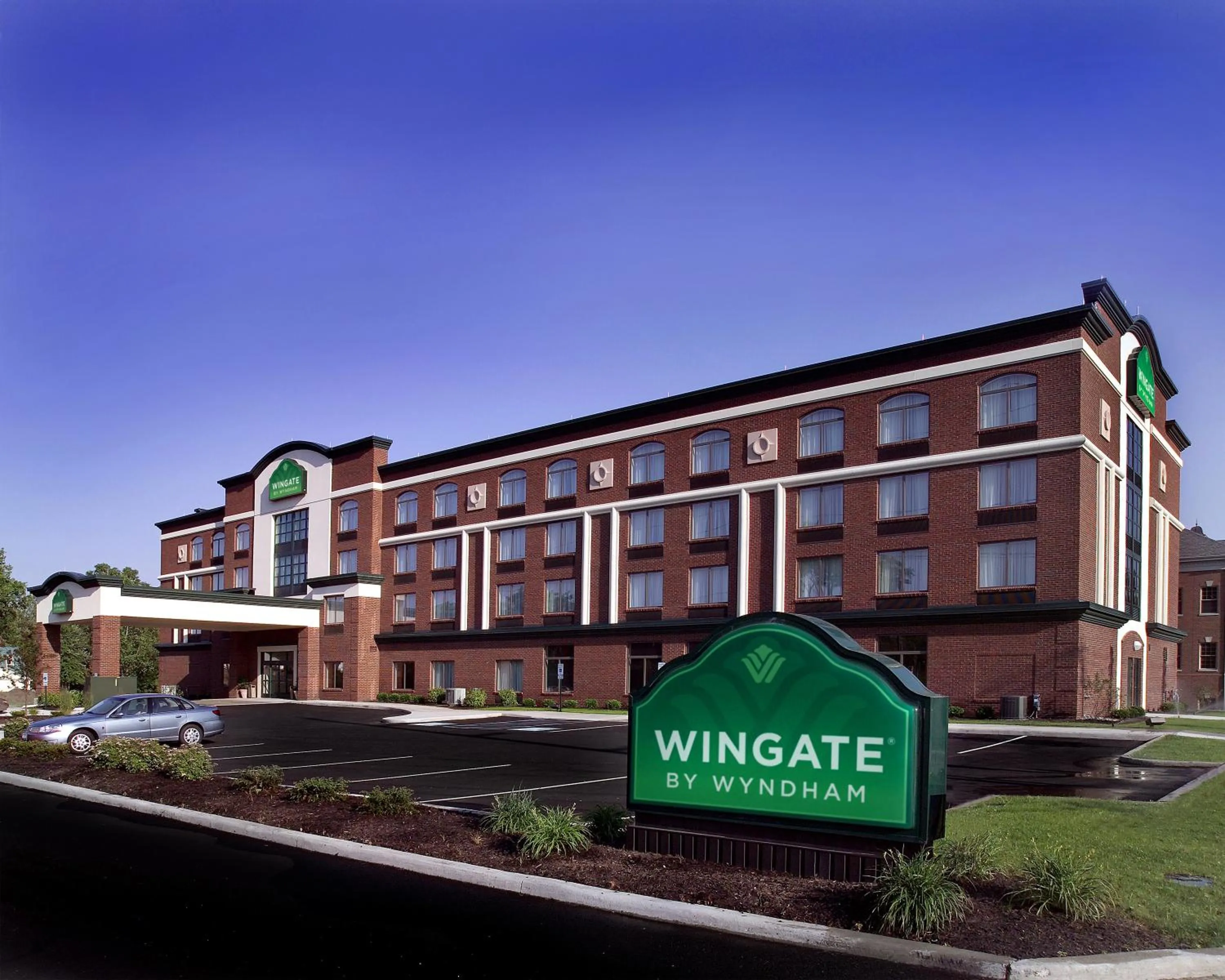 Facade/entrance in Wingate by Wyndham Sylvania-Toledo