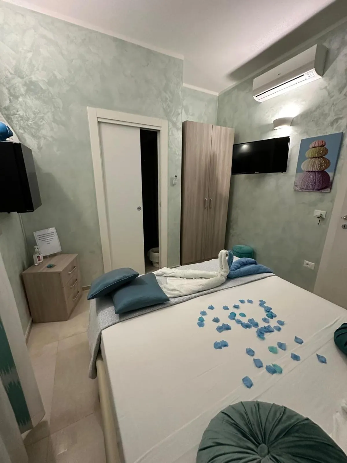 Bedroom, Bed in B&B Stella Salento Karin