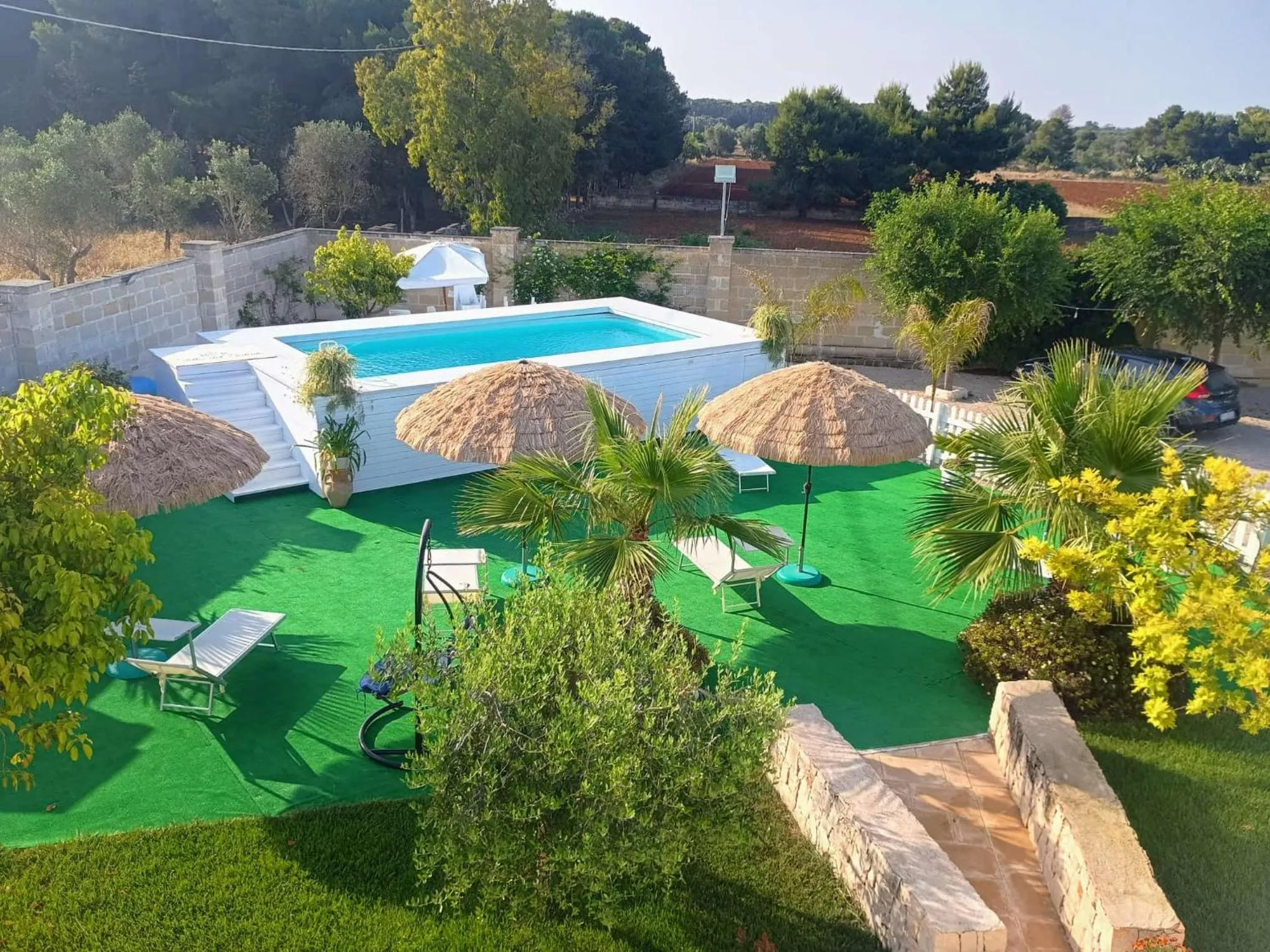 Swimming pool in B&B Stella Salento Karin