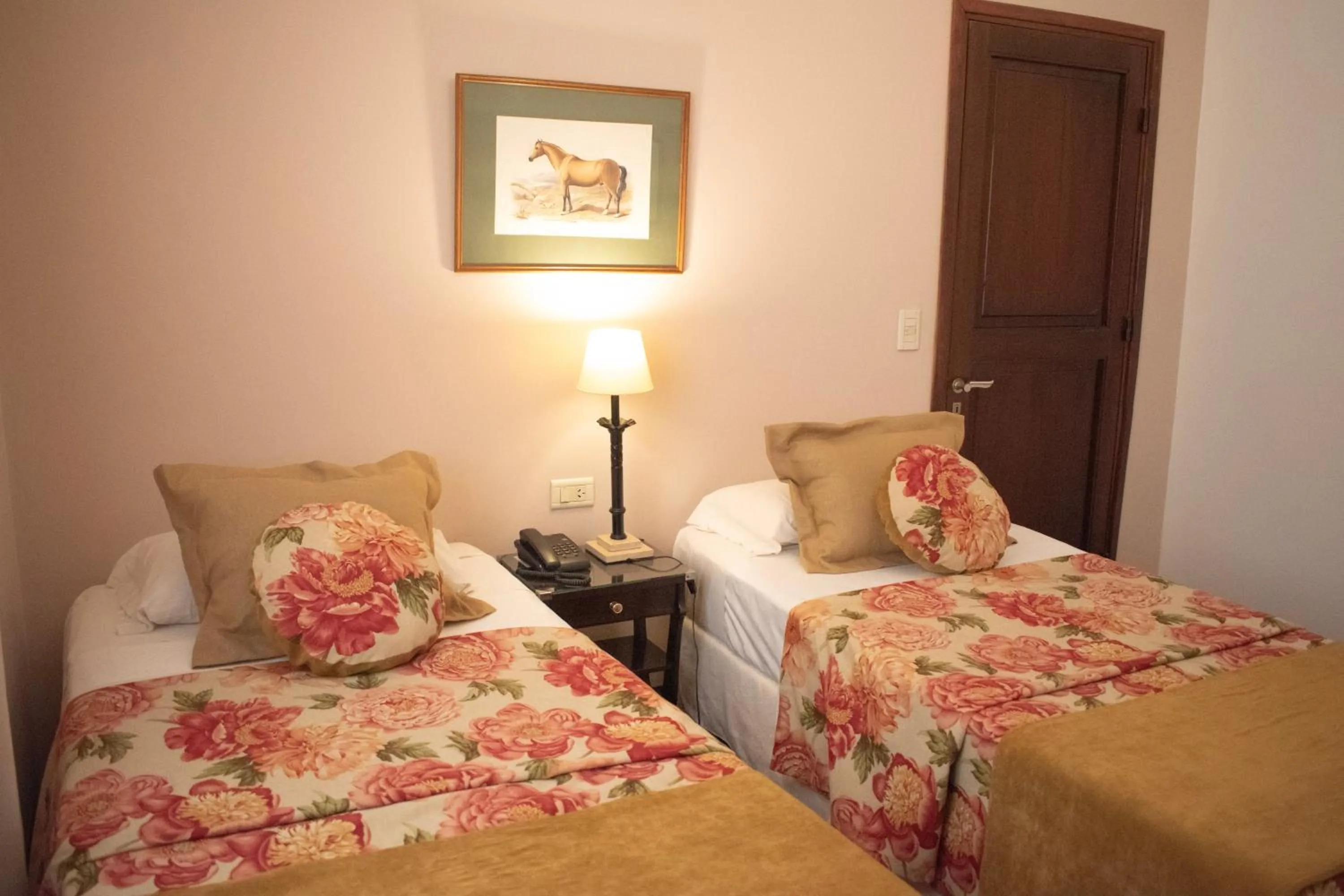 Bedroom, Bed in Hotel Salta