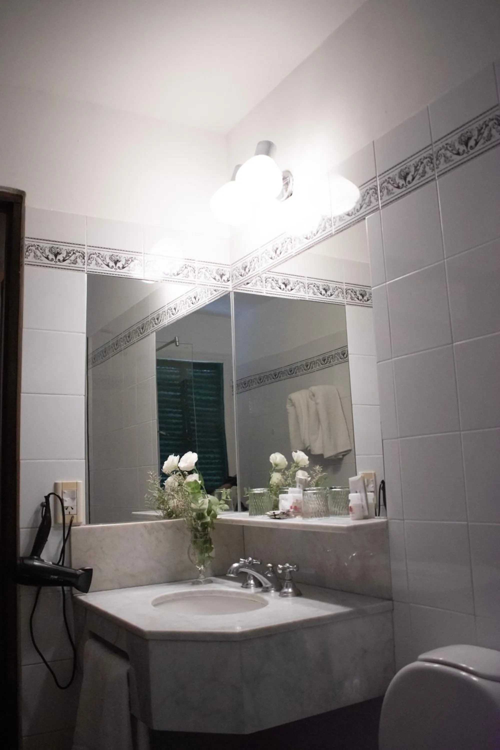 Bathroom in Hotel Salta