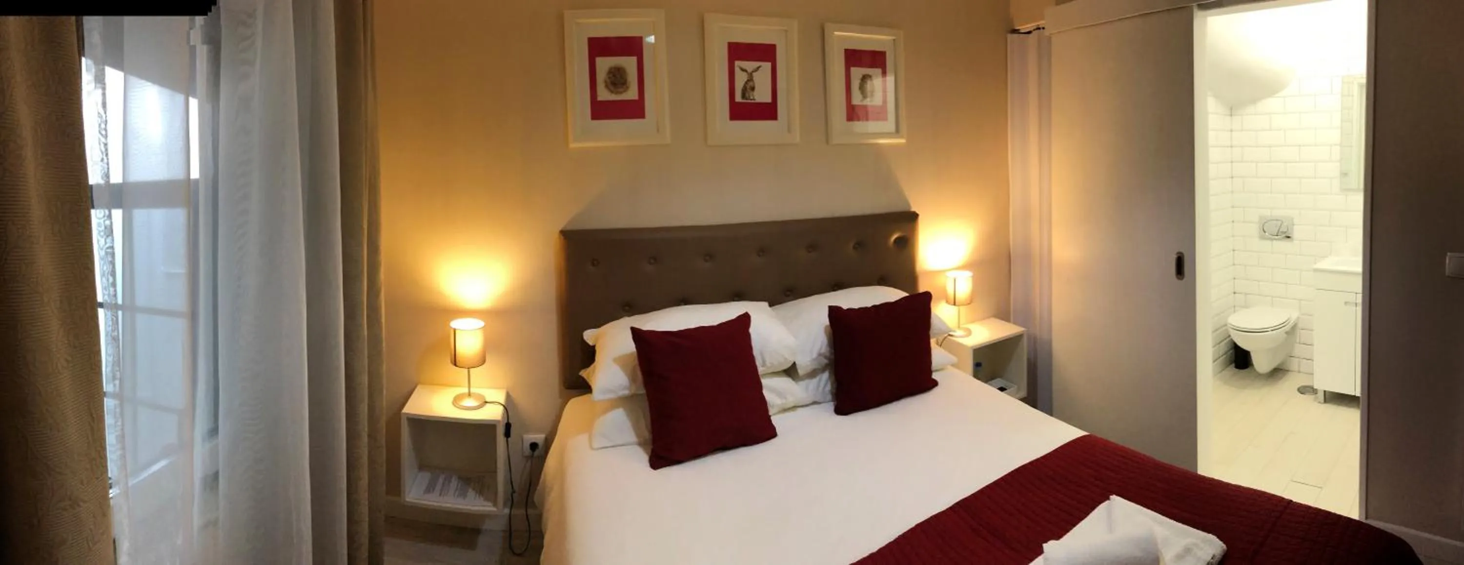 Bed in The Capital Boutique B&B