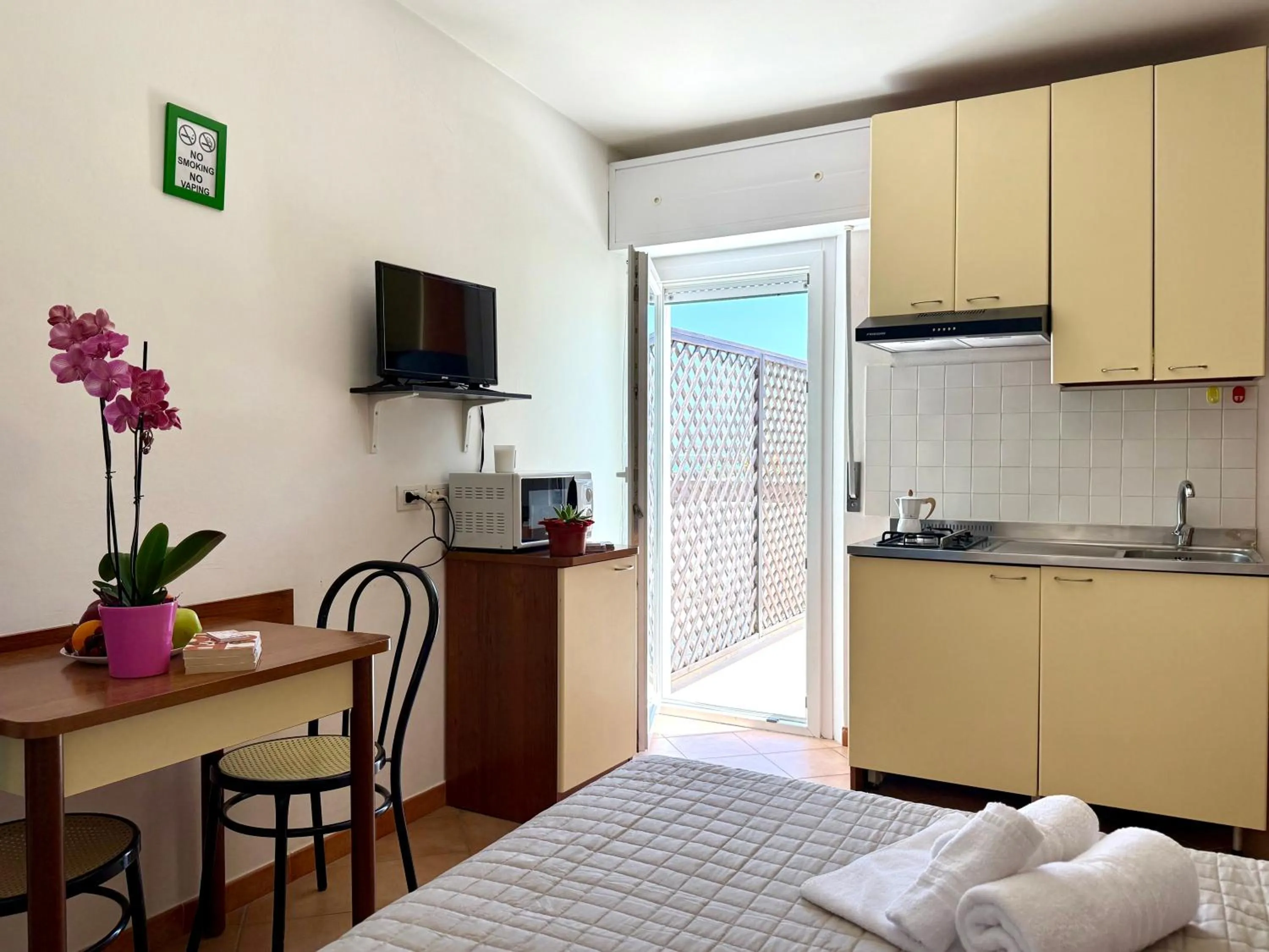 Dining area, Bed in Residence Algarve