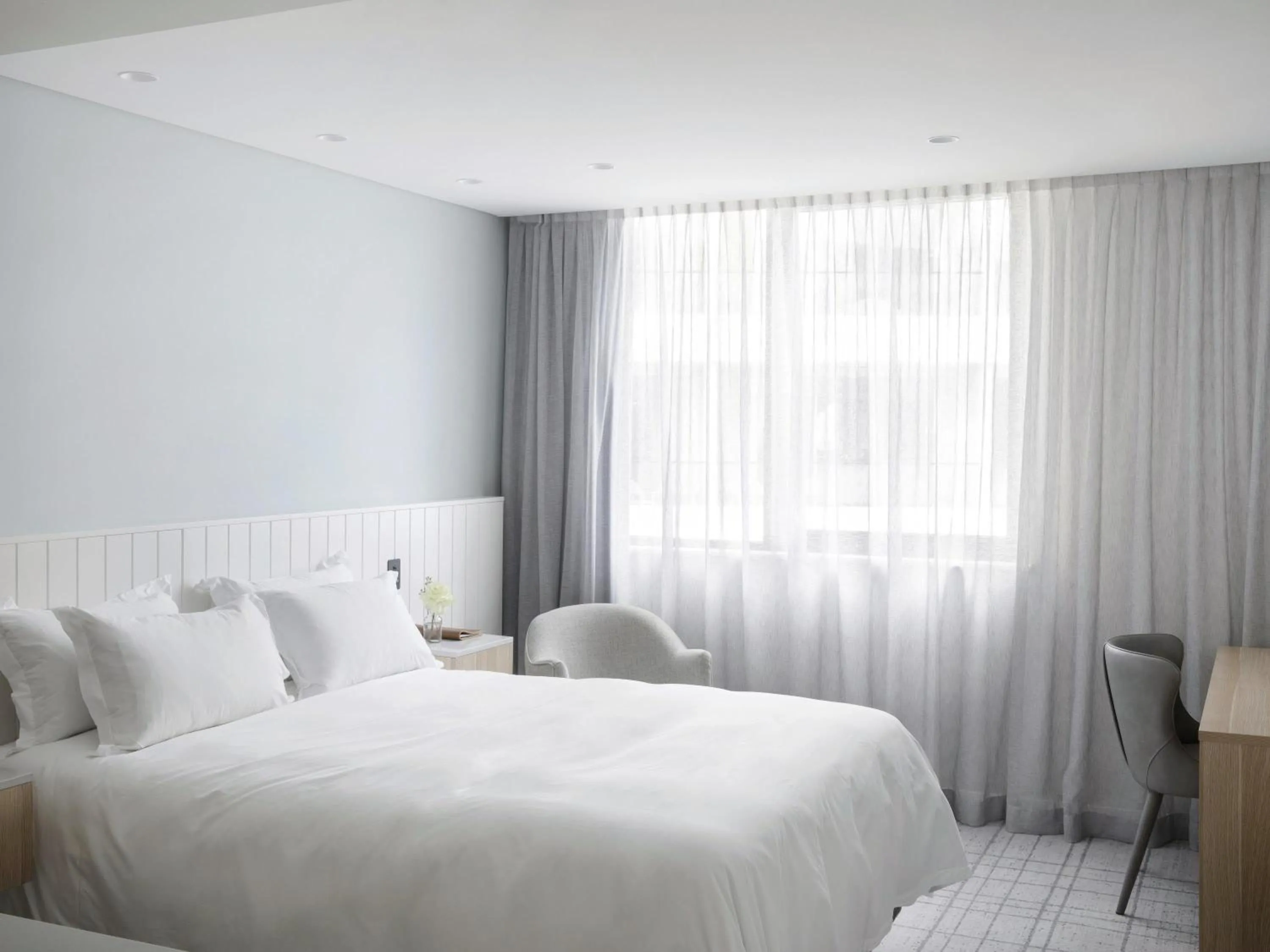 Bedroom, Bed in Manly Pacific Sydney MGallery Collection