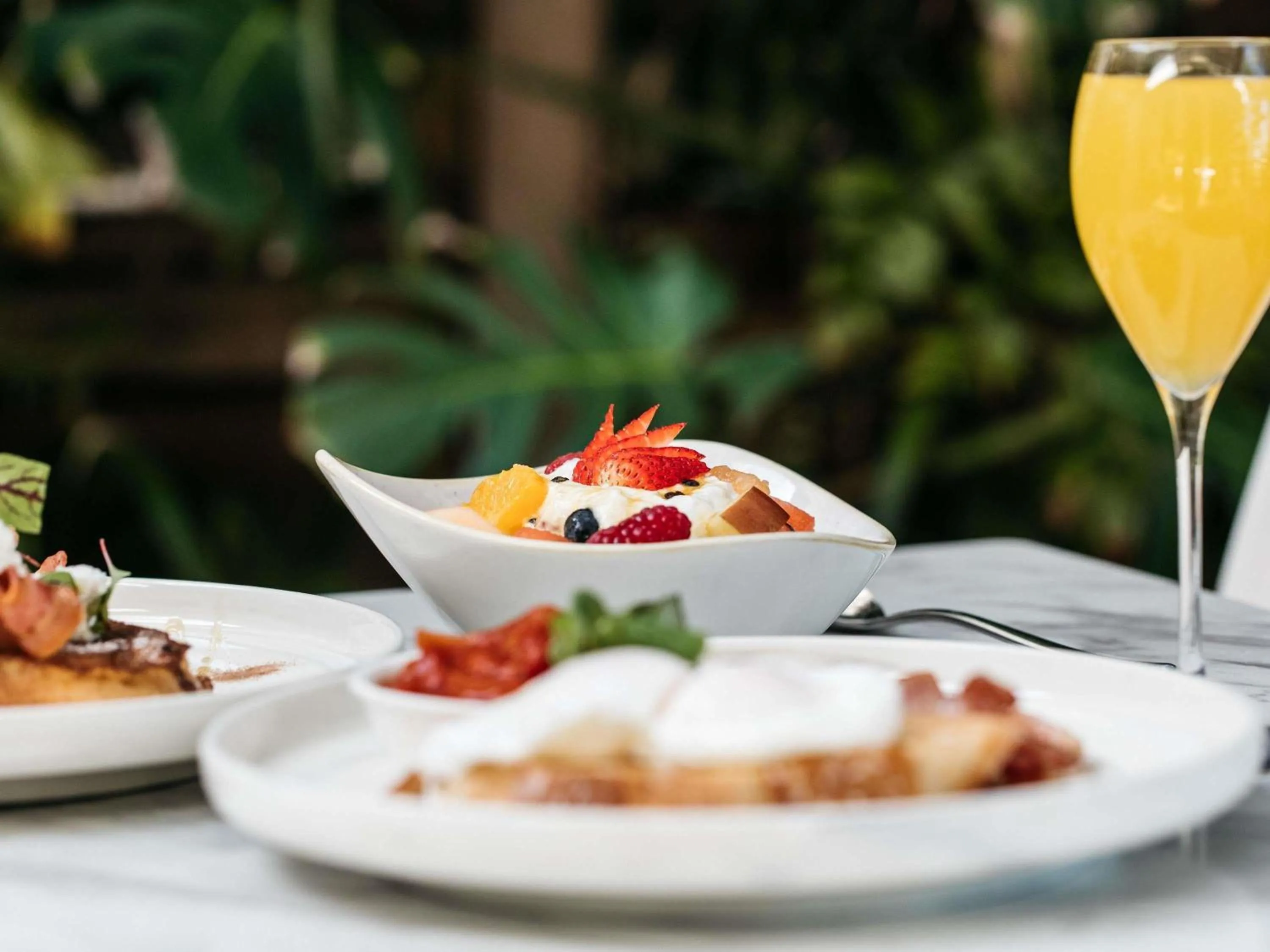 Breakfast in Manly Pacific Sydney MGallery Collection