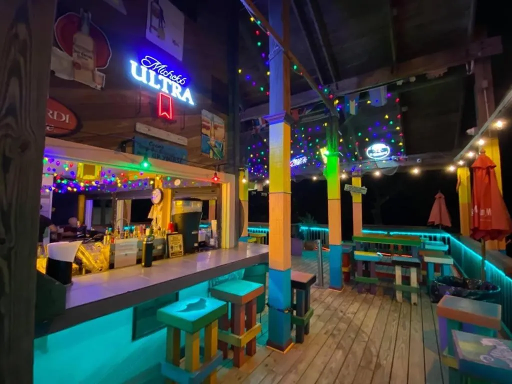 Restaurant/places to eat in Seas the Day - Boardwalk to the Beach, 3 pools, Tennis