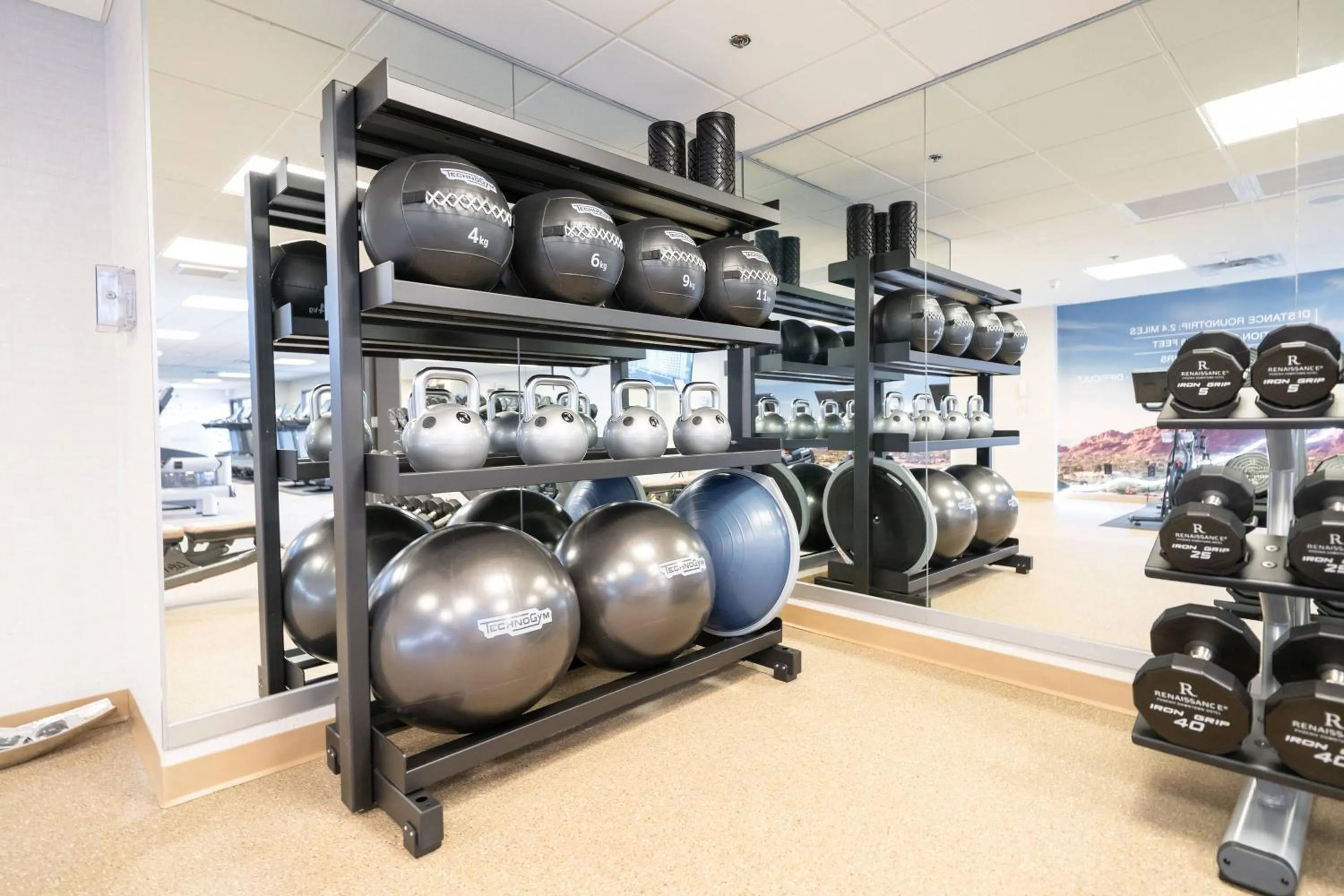 Fitness centre/facilities in Renaissance Phoenix Downtown Hotel