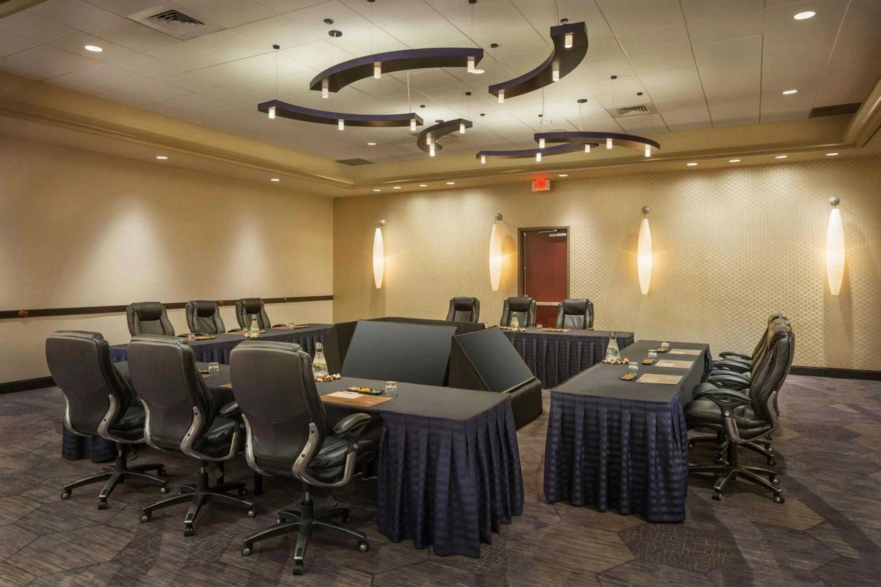 Meeting/conference room in Renaissance Phoenix Downtown Hotel